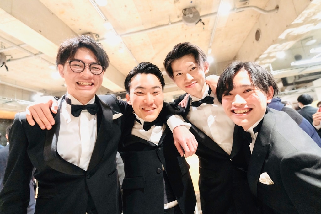 成人式には、タキシードを着よう！｜オーダータキシード・レンタル