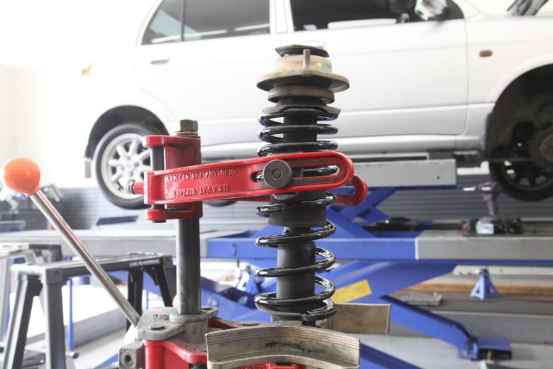 ミラジーノ L700 RS-Rダウンサス取り付けと四輪アライメント調整