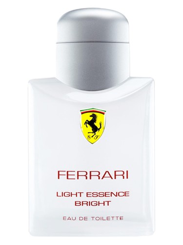 Scuderia Ferrari Light Essence Bright Ferrari 香水- 一款2012年中性香水