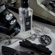 Rock The Ages Birch & Black Pepper Jo Malone London perfume - a