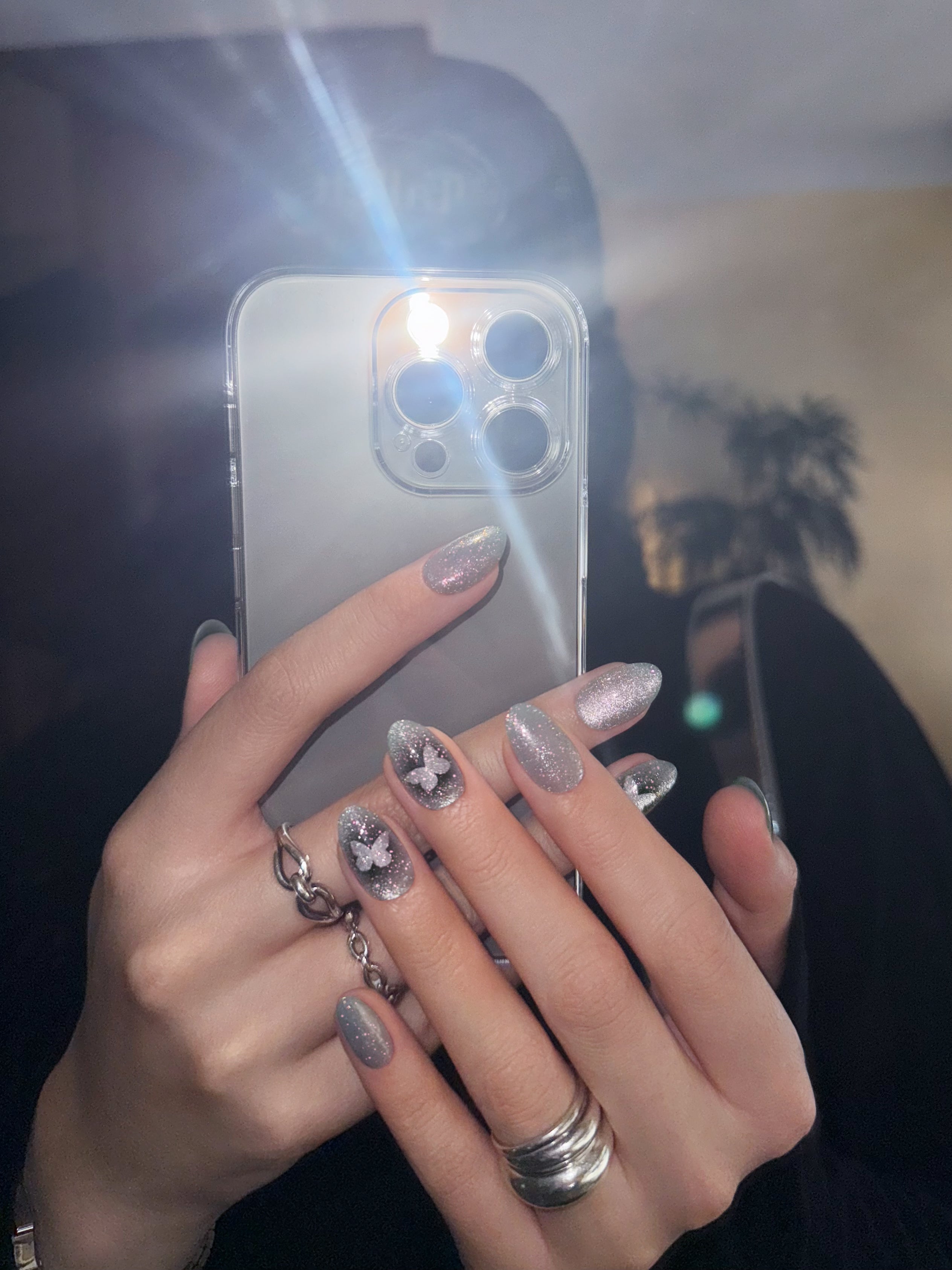 Flutter - FINGER SUIT(フィンガースーツ)ネイルチップ