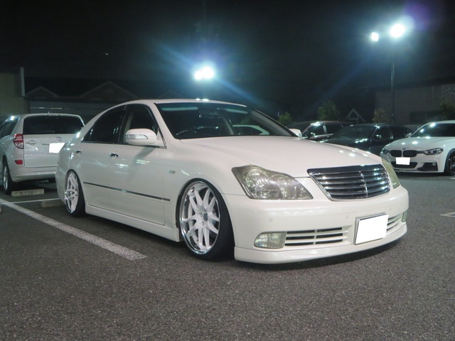 クラウンアスリート 180系 DBA-GRS182(180系) | 装着ギャラリー | カー