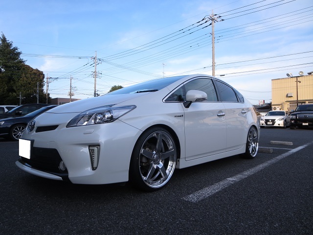 プリウス 30系 ZVW30 | 装着ギャラリー | カーポートマルゼン