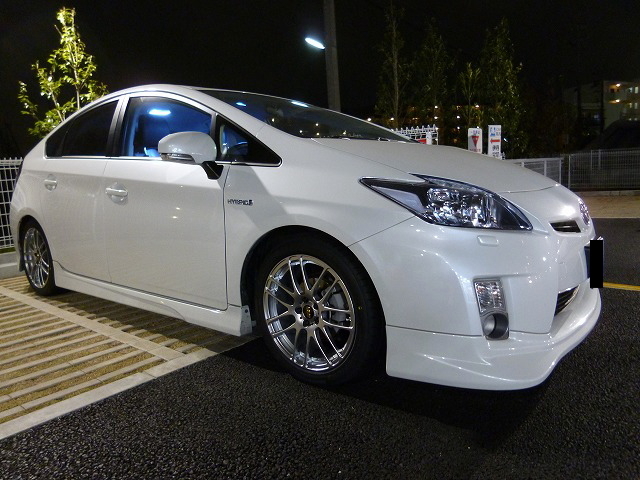 プリウス 30系 ZVW30 | 装着ギャラリー | カーポートマルゼン