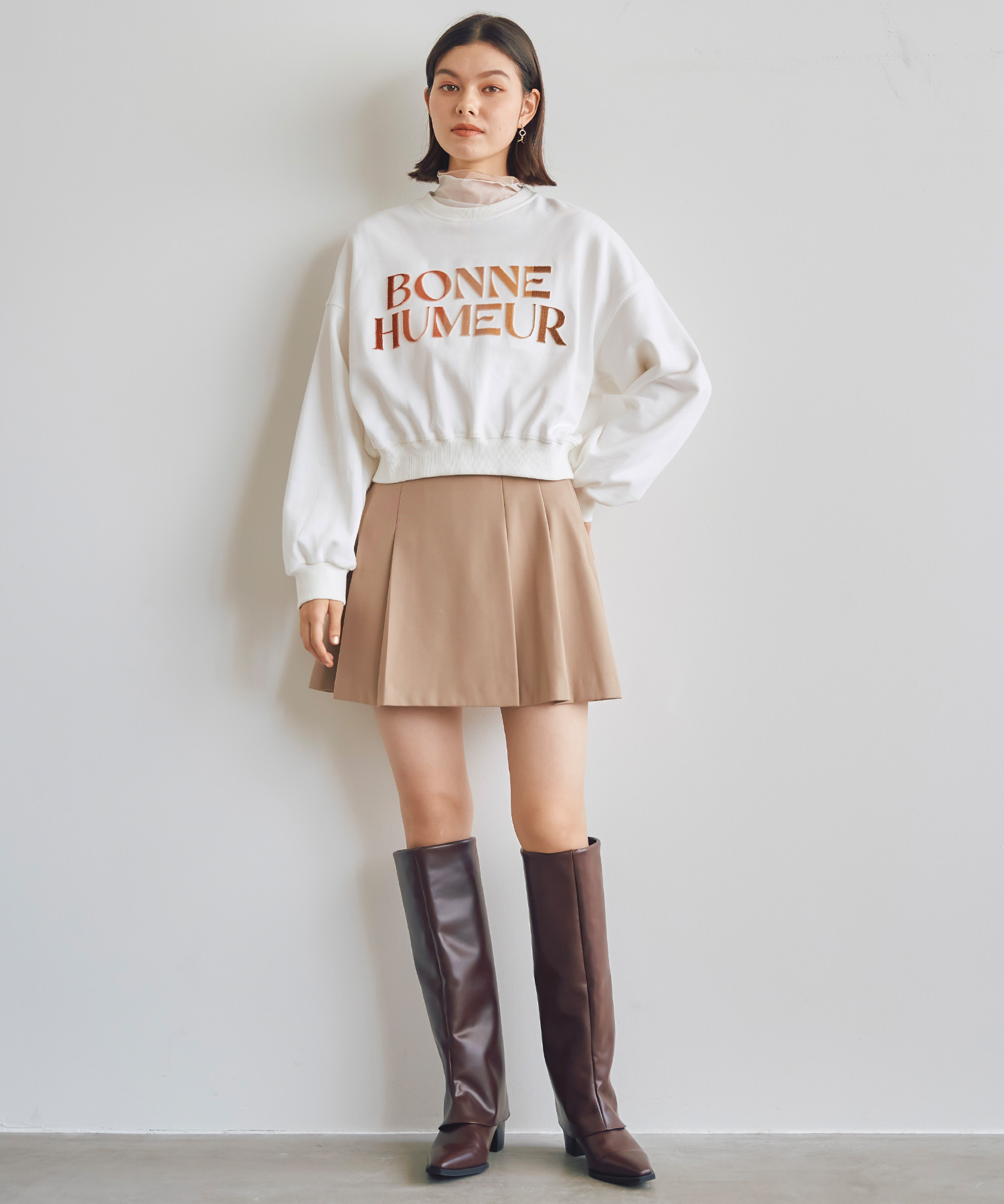 ブラシ刺繍ロゴスウェット｜PETAL ONLINE（ペタルオンライン）