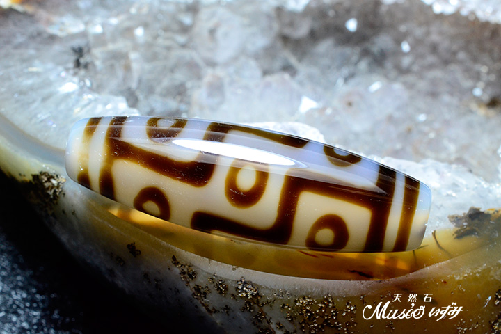 希望実現・能力獲得 5A 白九眼天珠 38㎜ 一点物 - 石川県金沢市 天然石