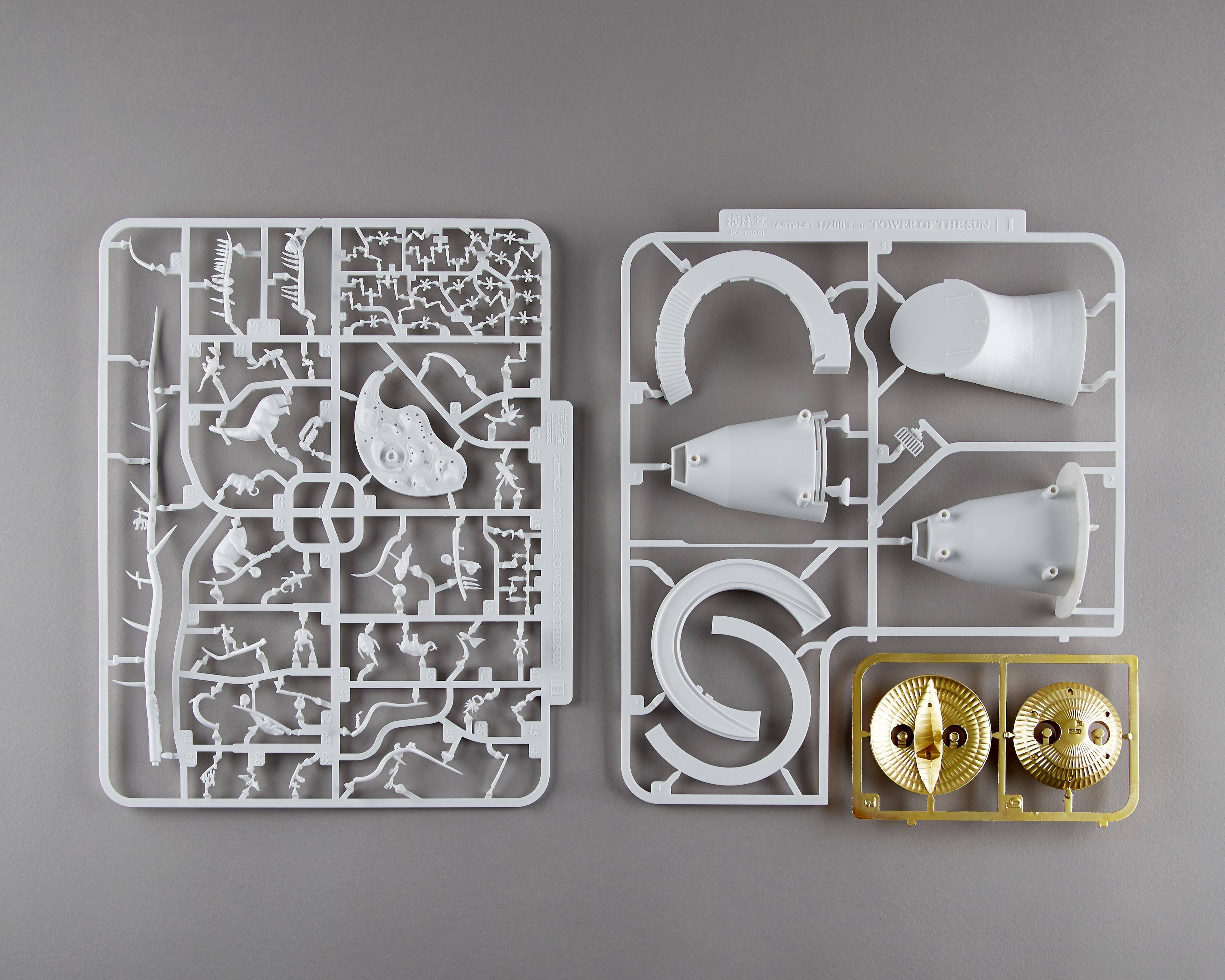 太陽の塔の内部再現プラスチックモデルが、海洋堂のARTPLAより登場