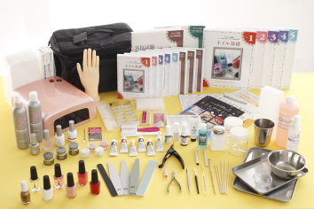 株式会社ユーキャン：通信講座】2012年1月16日よりネイリスト検定2