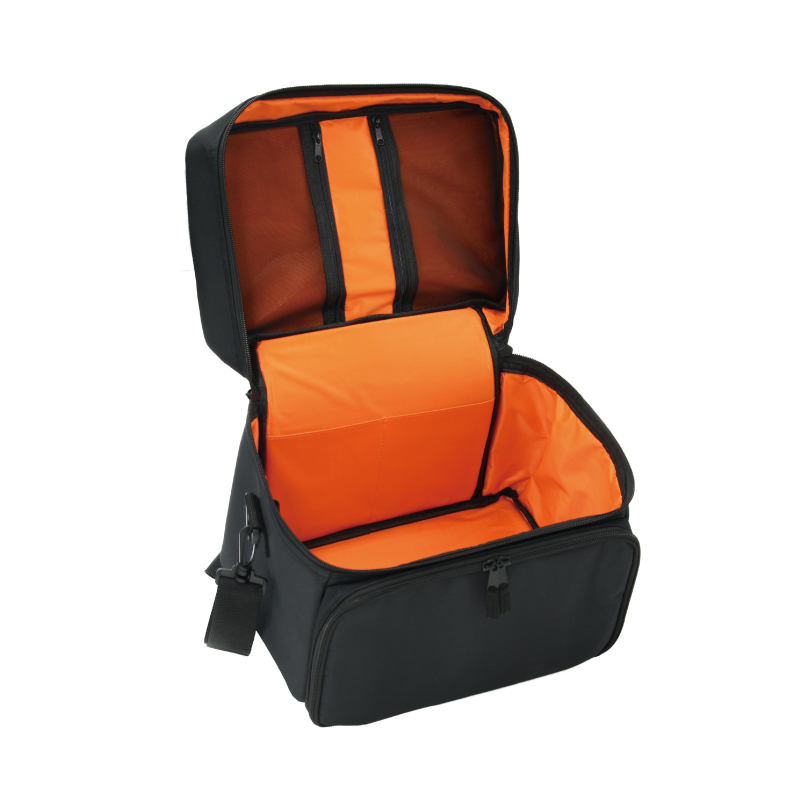 美容学生からプロまで対応するメイクアップ商品やコスメならLUXE