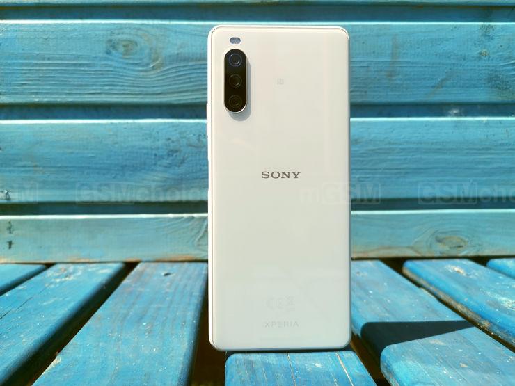 Sony Xperia 10 III review: A neat compact in white :: GSMchoice.com