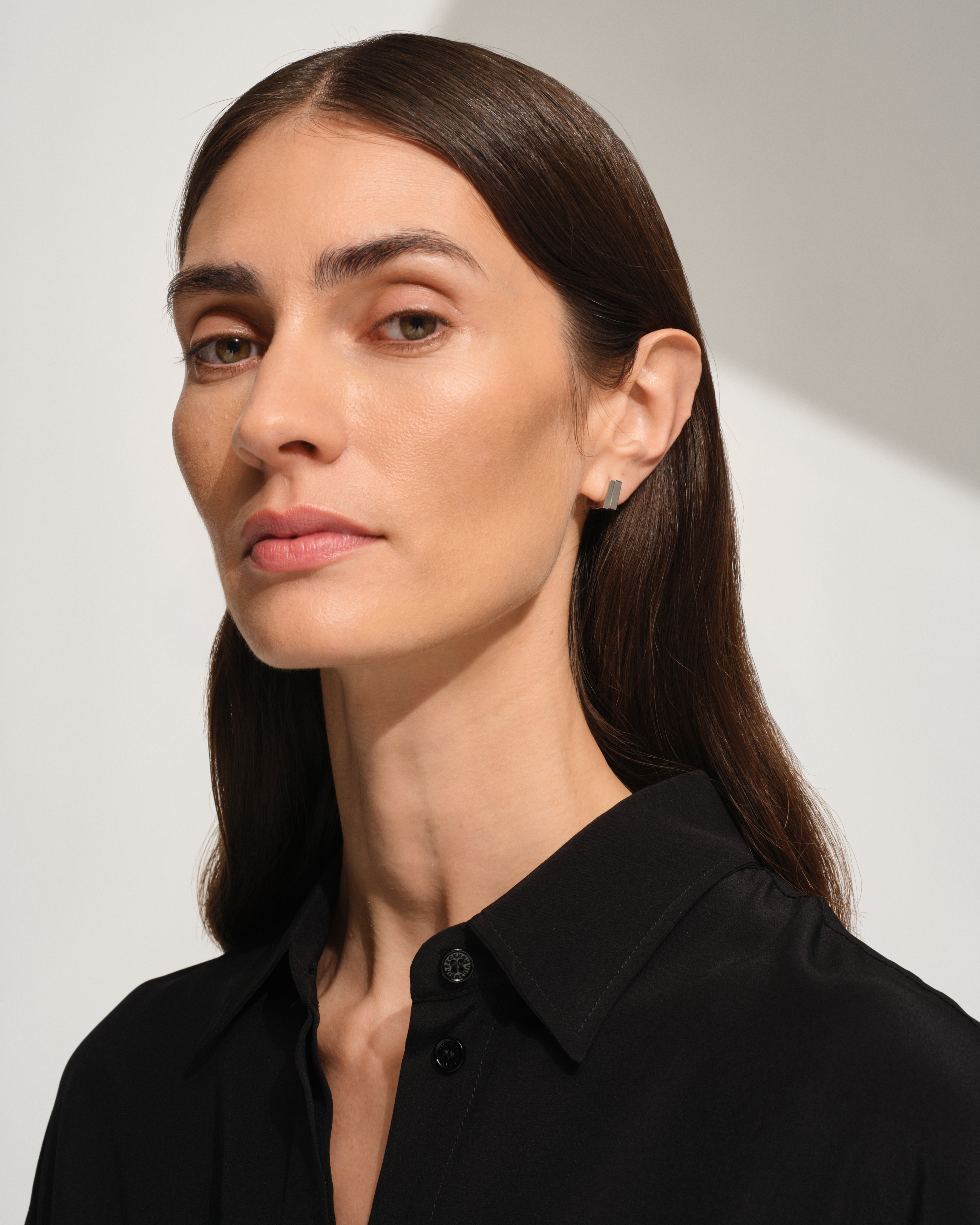 Step Huggies - Tom Wood Project Official Online Store