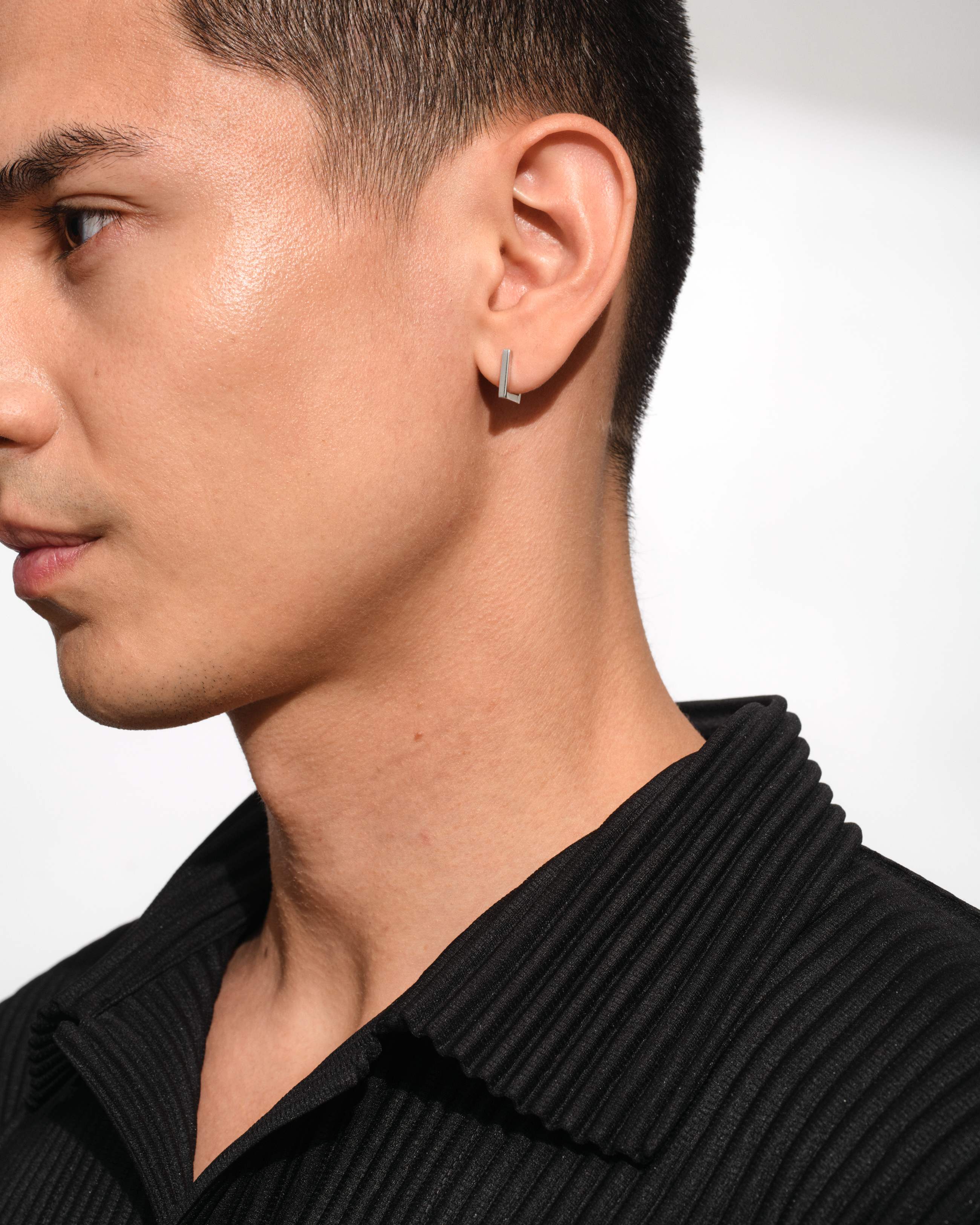 Sleek Huggie - Tom Wood Project Official Online Store