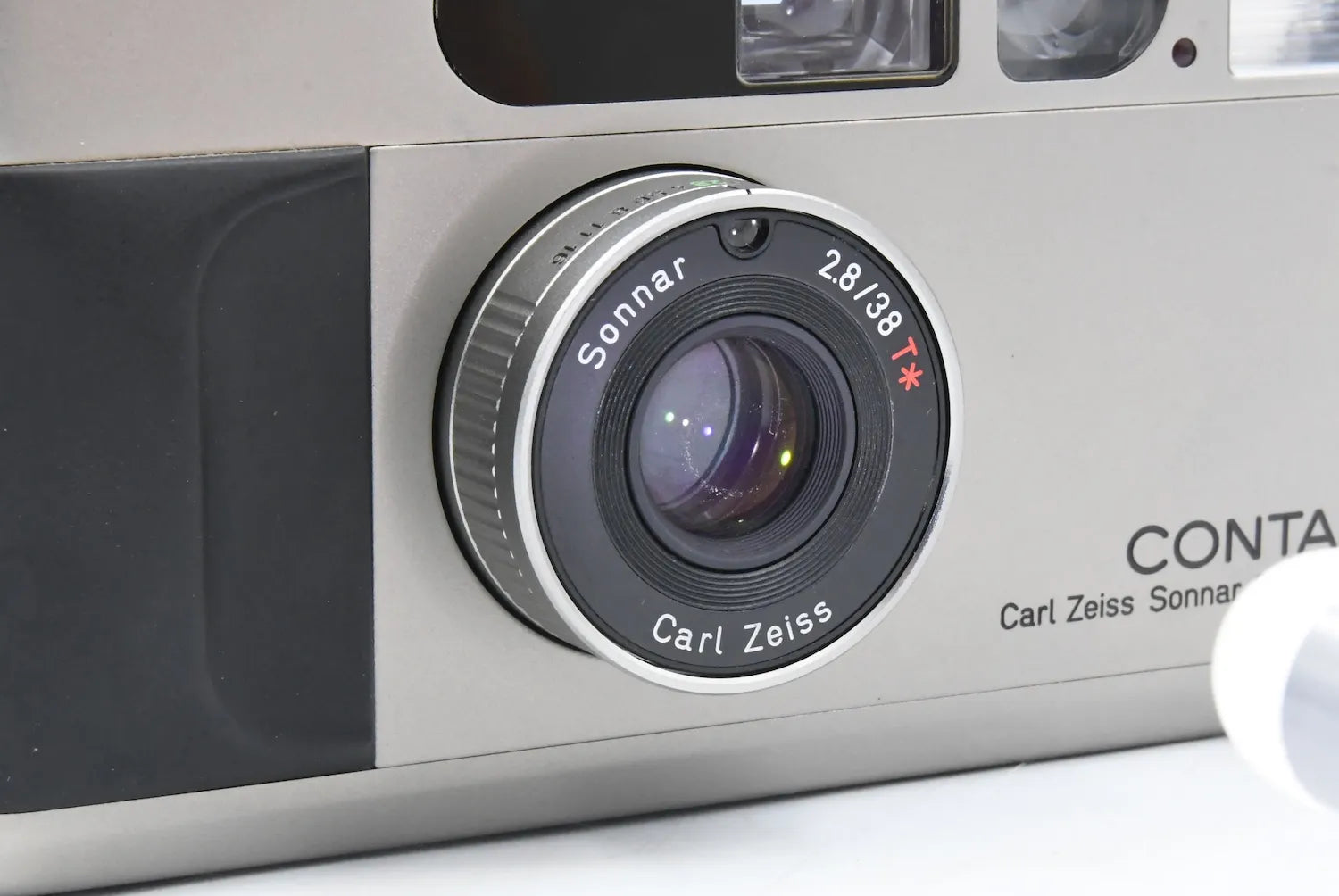 CONTAX T2 SN. 215544 – FILMCAMERA TOKYO