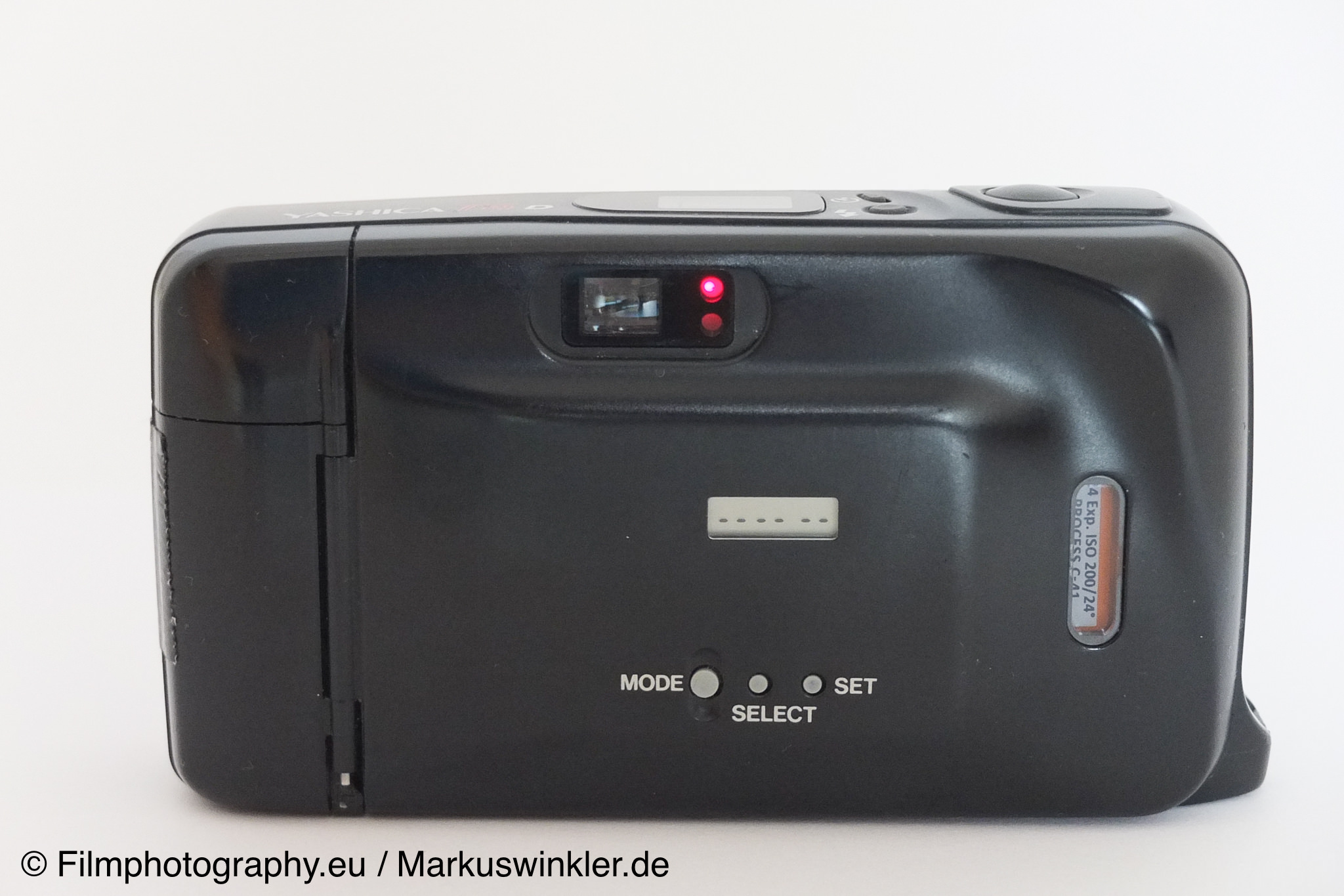 Yashica T4 - Filmphotography.eu