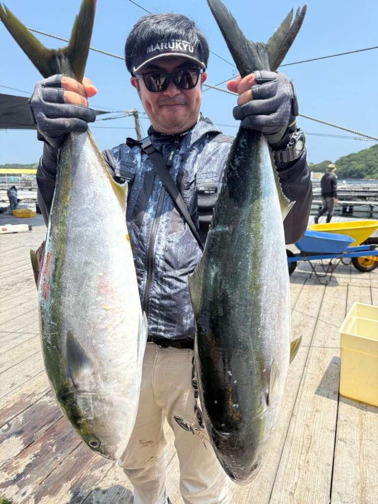 ヤンバルスギやメガブリ・メガマダイと大物いっぱい♪海上釣堀【水宝