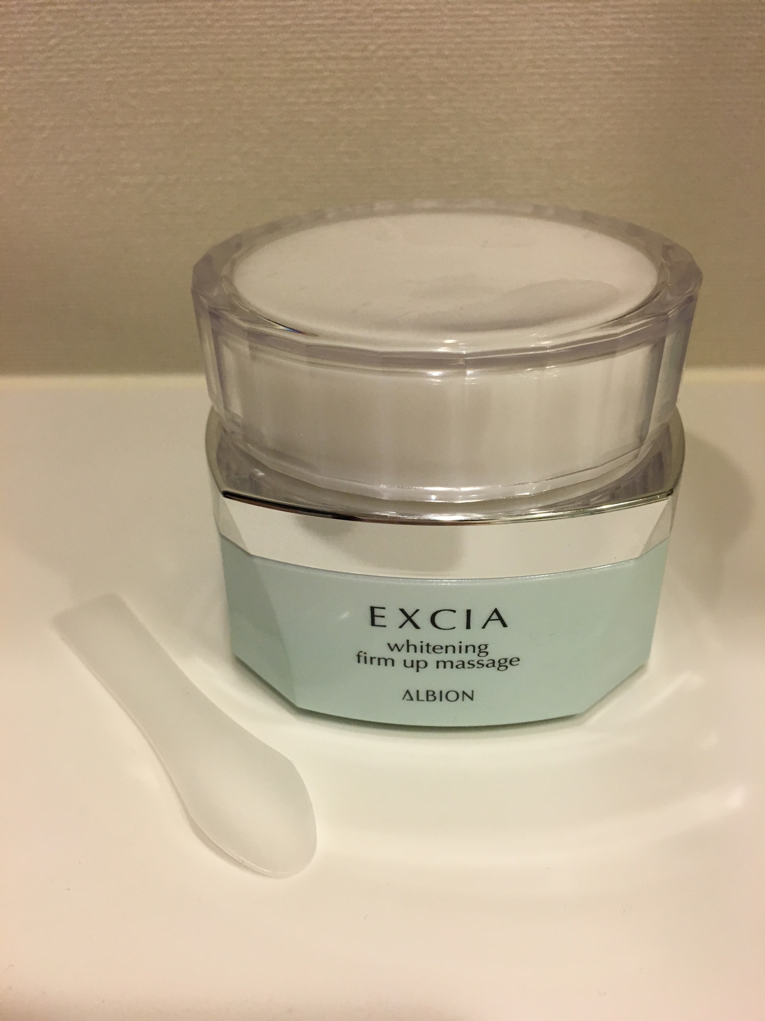 アルビオン / エクシア AL ホワイトニング ファームアップマッサージの