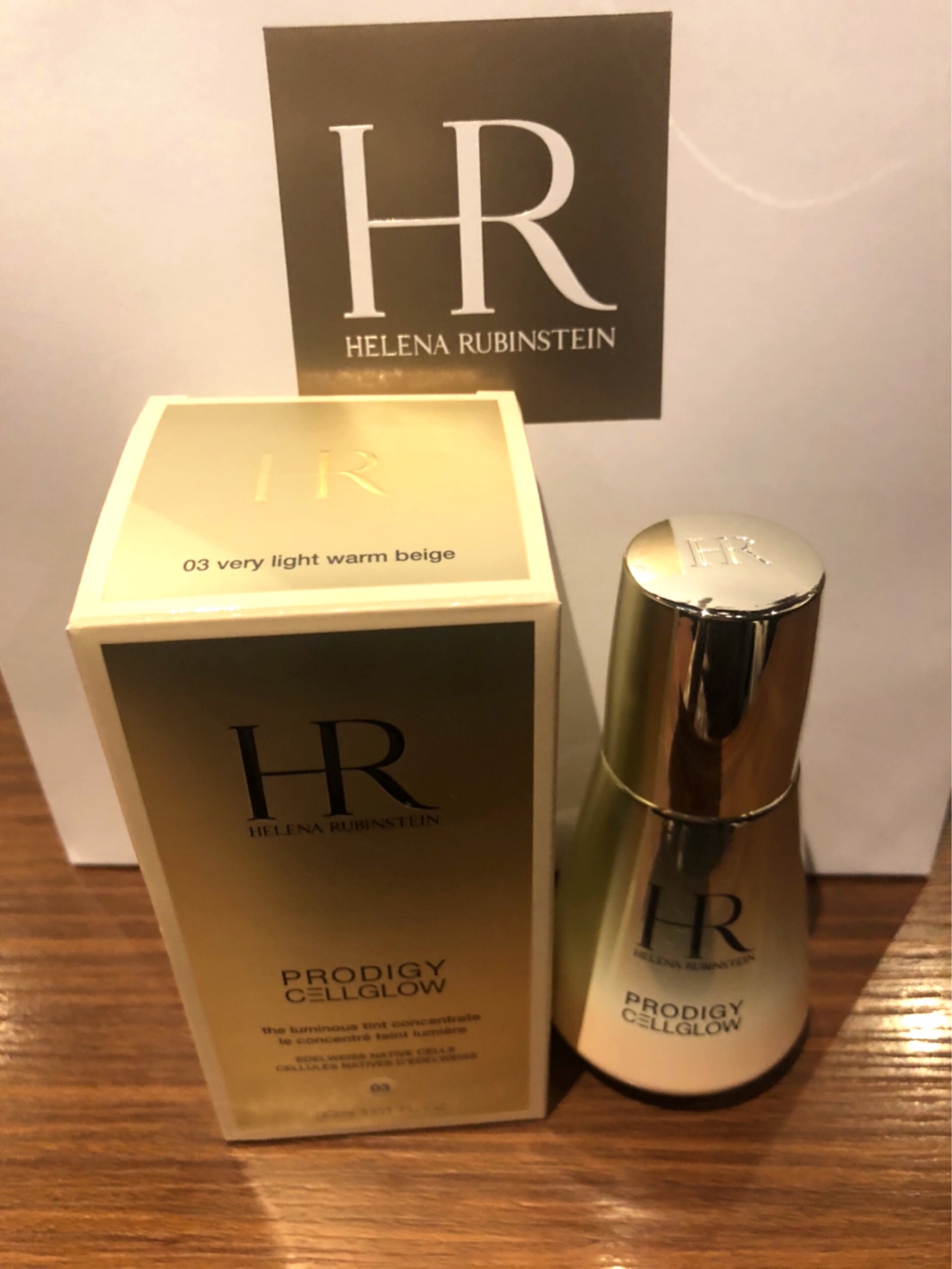 ヘレナ ルビンスタイン / プロディジー CELグロウ エッセンス