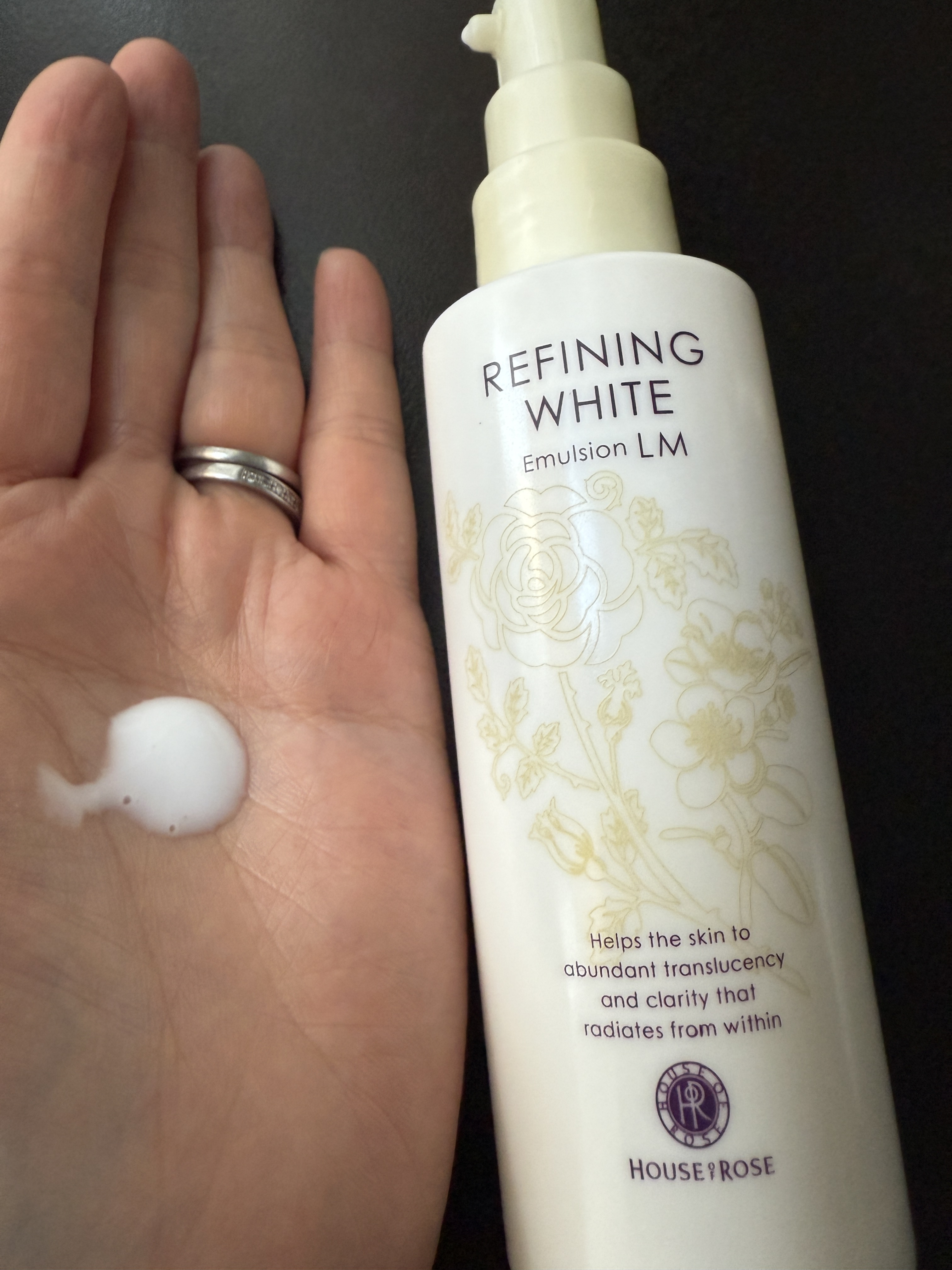 ハウス オブ ローゼ / リファイニングホワイト エマルジョンLMの公式