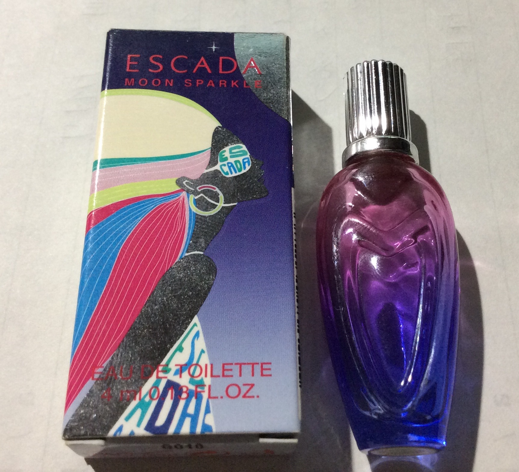 エスカーダ(海外) / ムーン スパークルの商品情報｜美容・化粧品情報は