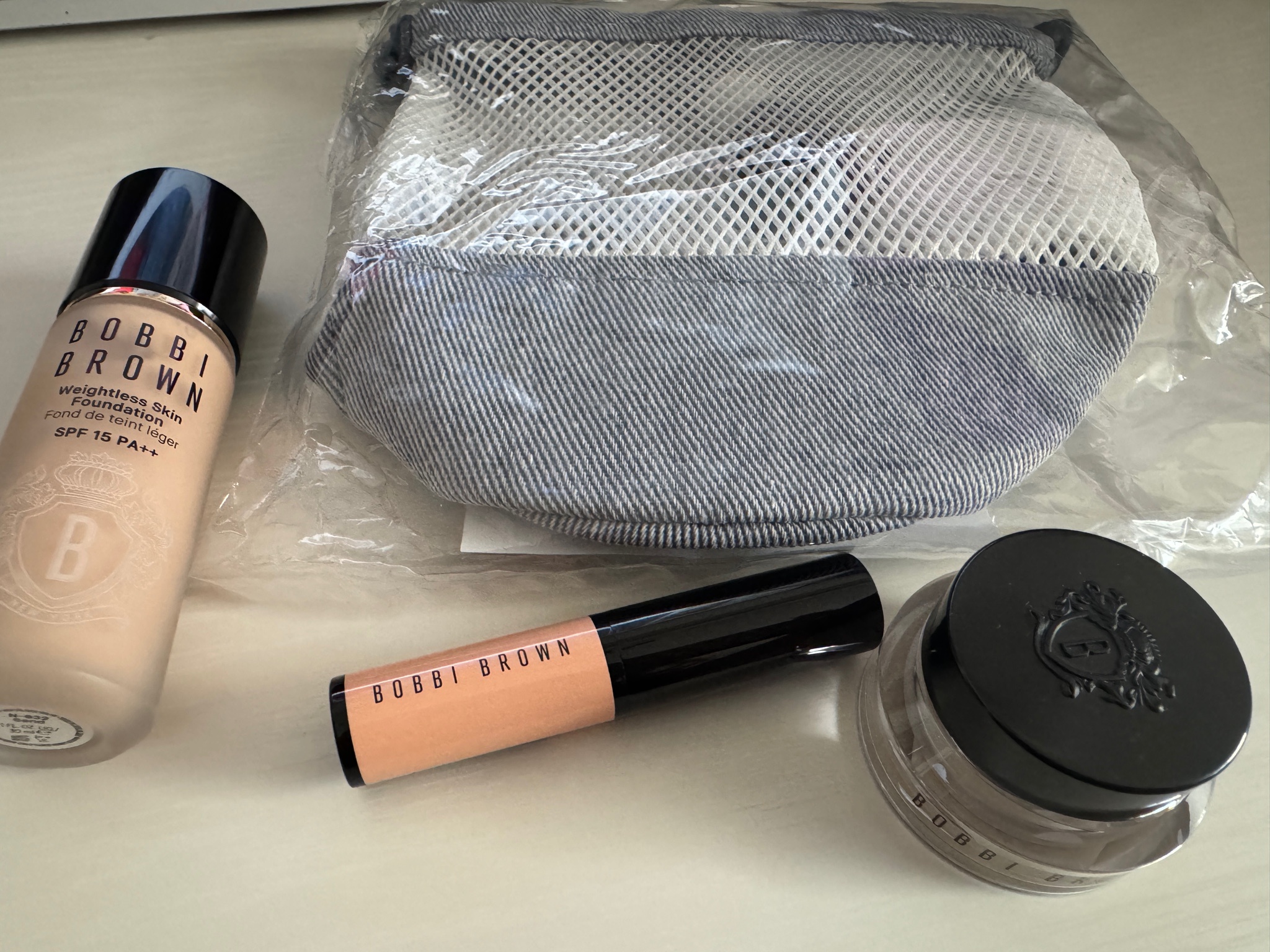 ボビイ ブラウン / ビタエンリッチド クリーム＆フェイスベース 限定