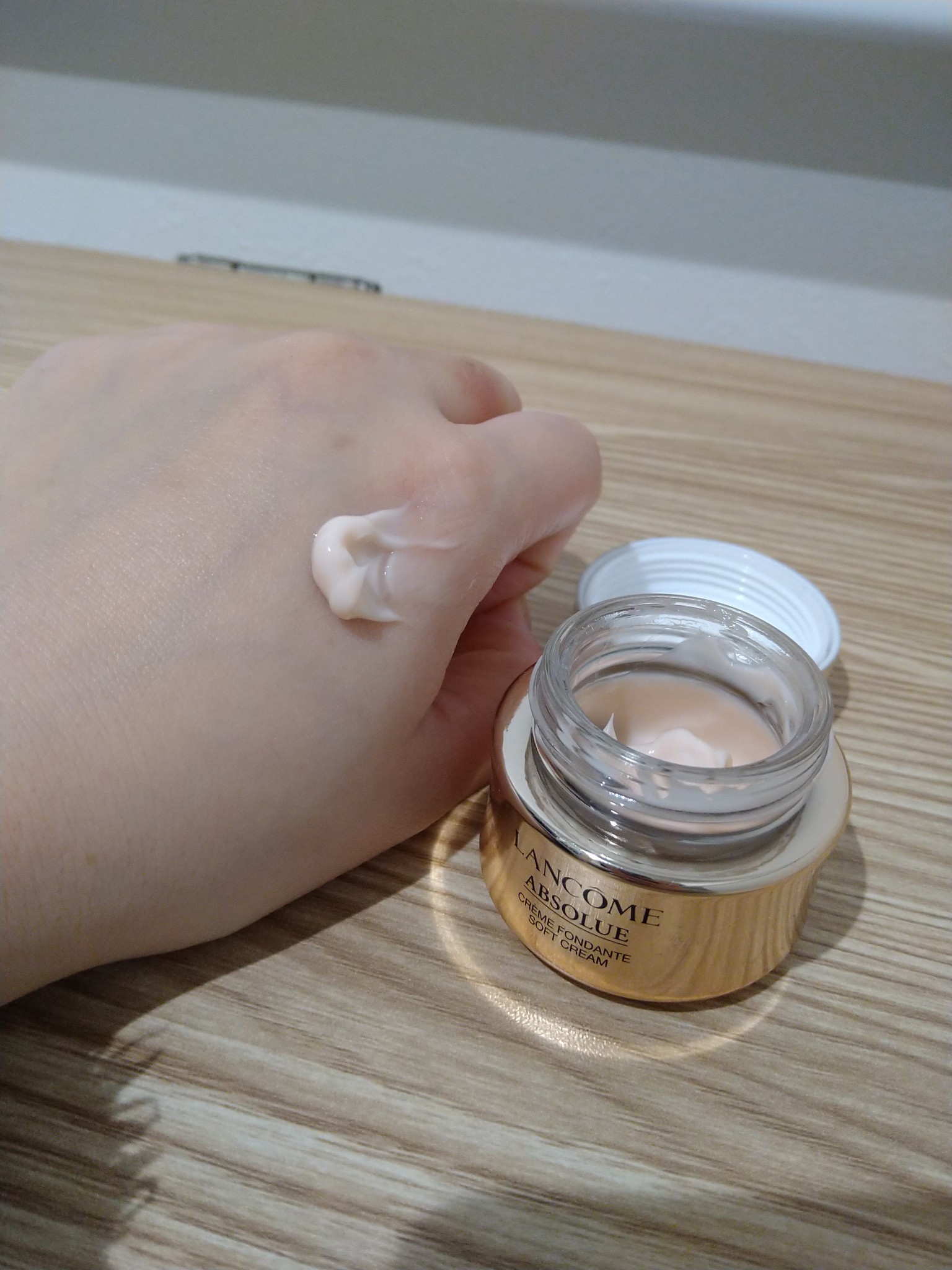 ランコム / アプソリュ ソフトクリームの公式商品情報｜美容・化粧品