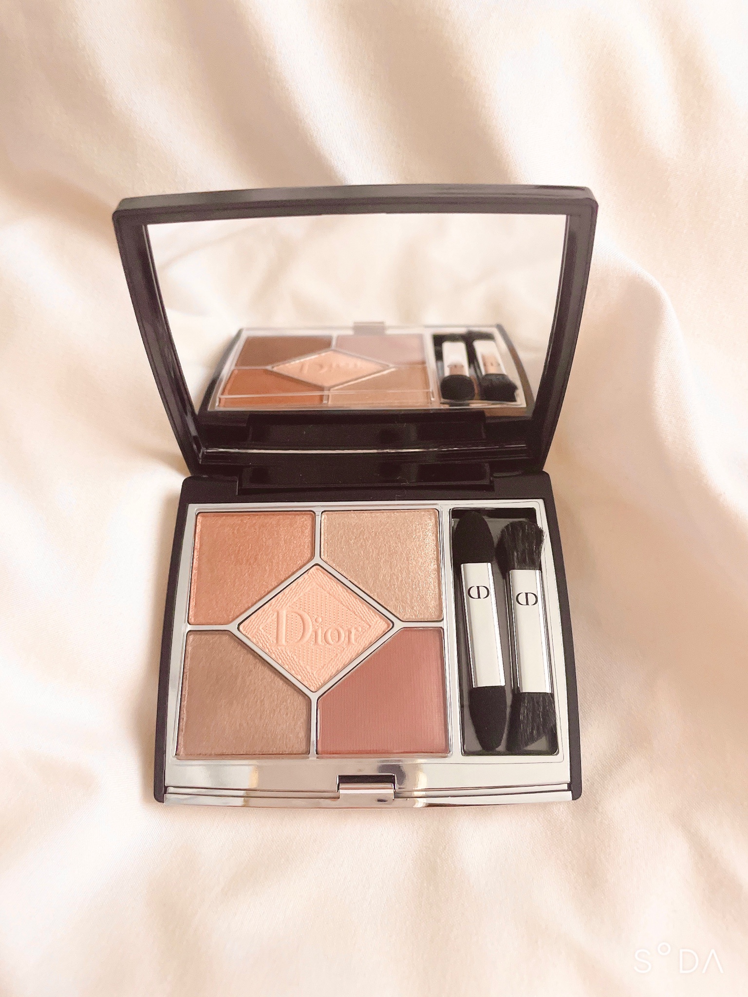 ディオール / サンク クルール クチュール 719 オーガンザの公式商品