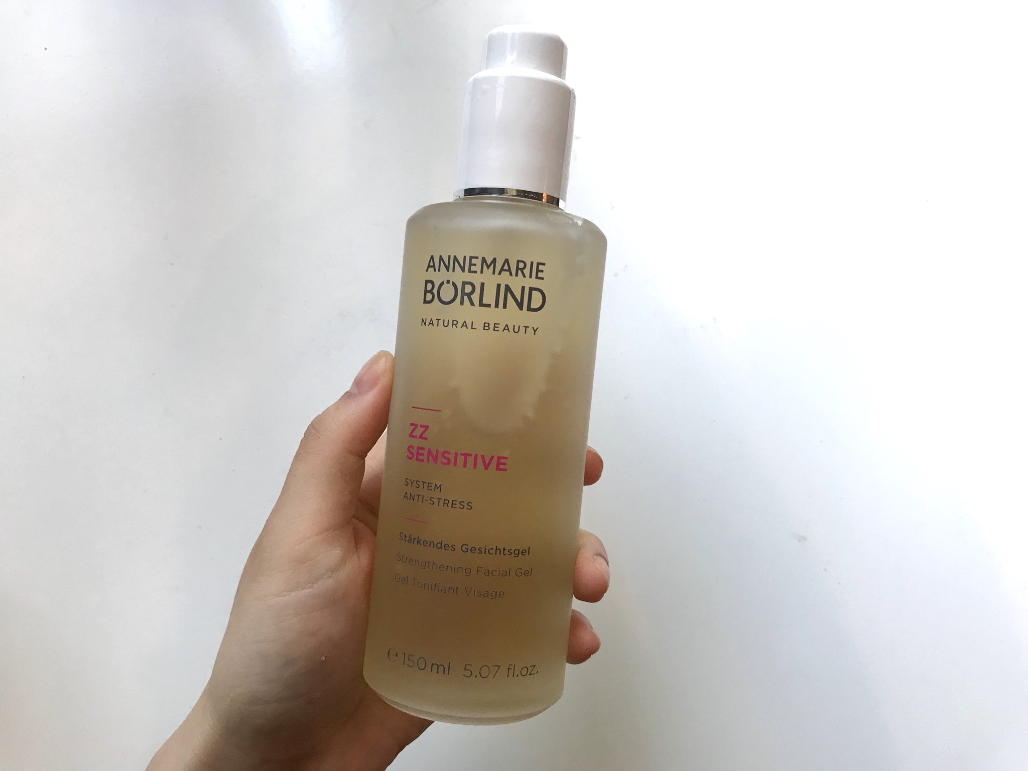 アンネマリー・ボーリンド / ZZ フェイシャルジェルの公式商品情報