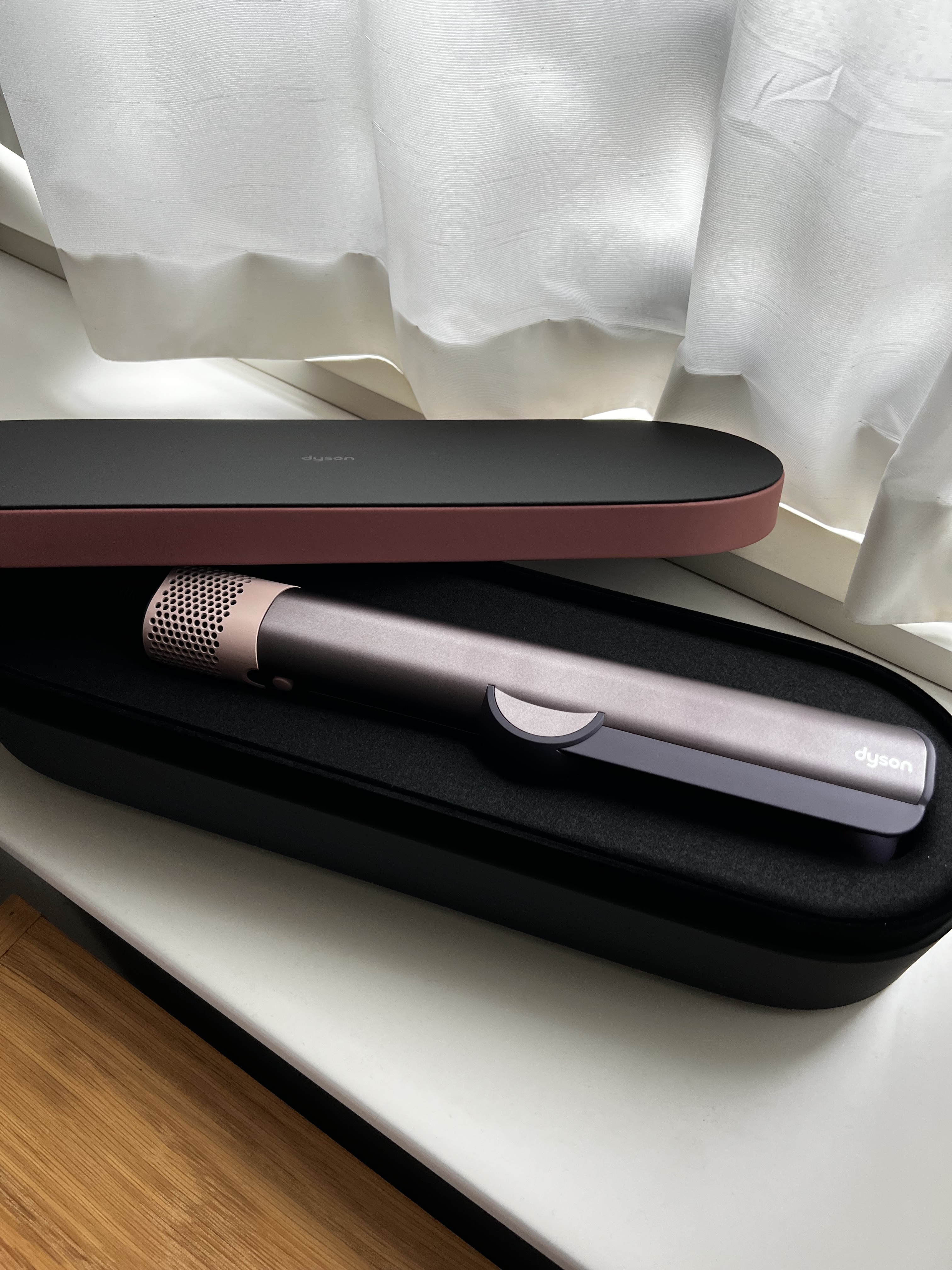 dyson / Dyson Airstraitストレイトナー ジャスパープラムの公式商品