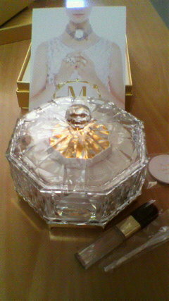 マキアージュ / パウダーセレブレーションの公式商品情報｜美容