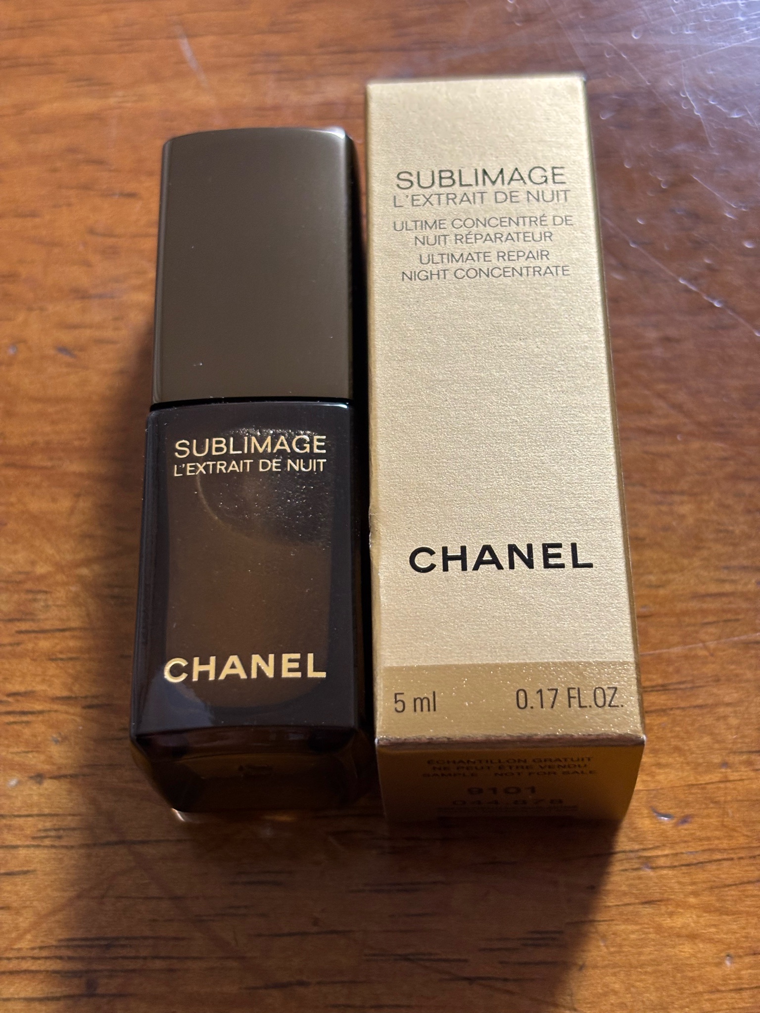 シャネル / サブリマージュ レクストレ ドゥ ニュイ コンサントレの