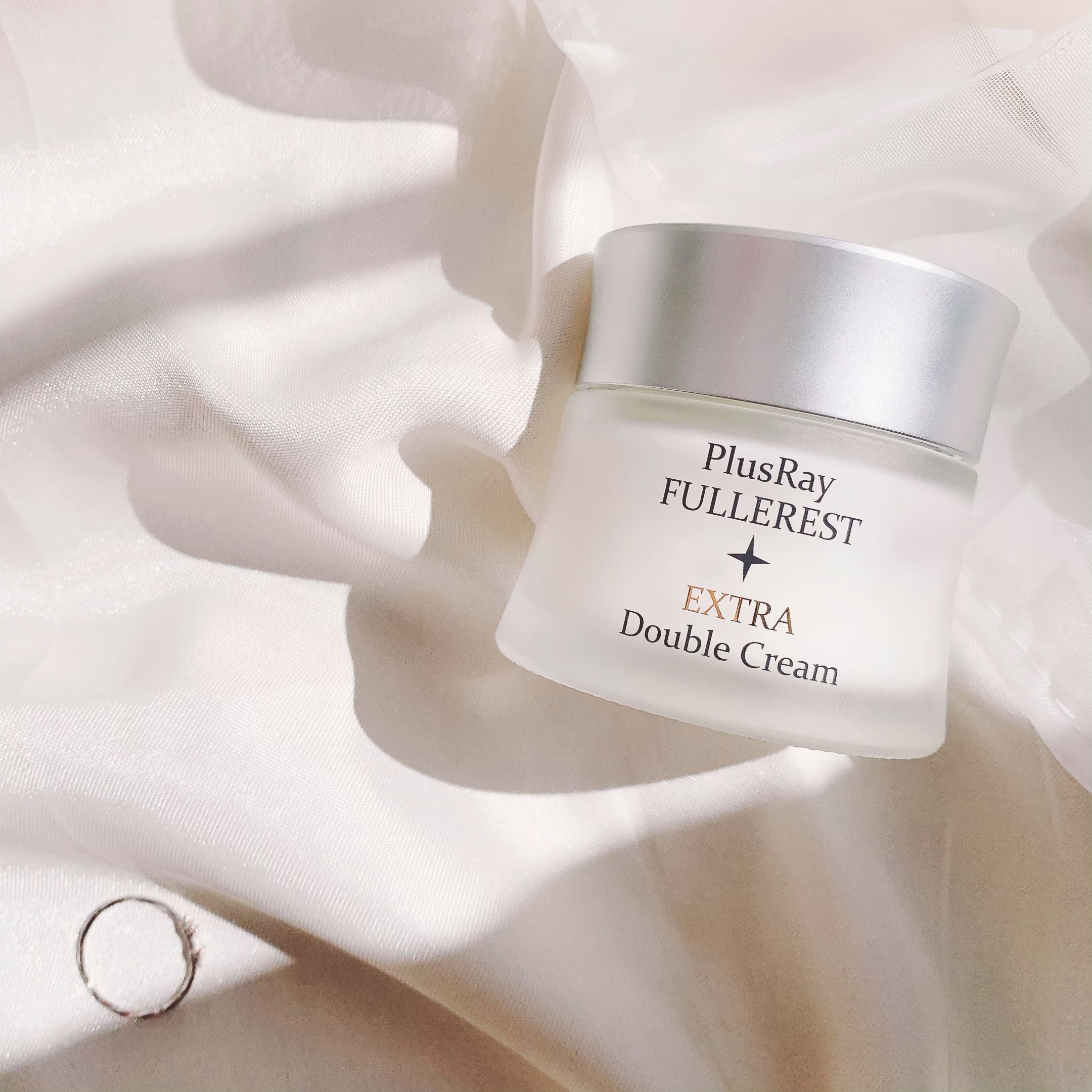 PlusRay(プラスレイ) / フラーレストエクストラダブルクリームの公式