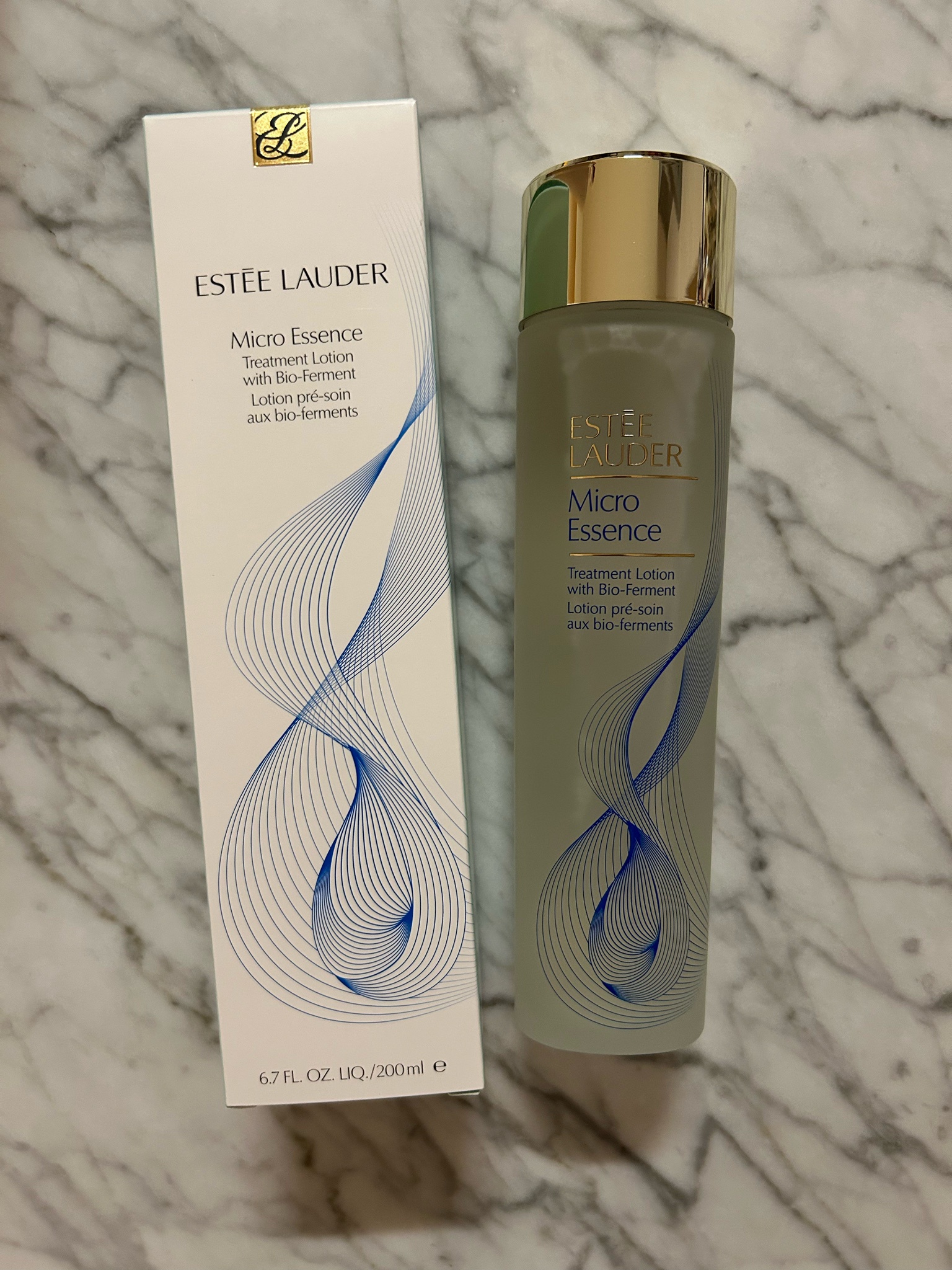 エスティ ローダー / マイクロ エッセンス ローション BF 200mlの公式