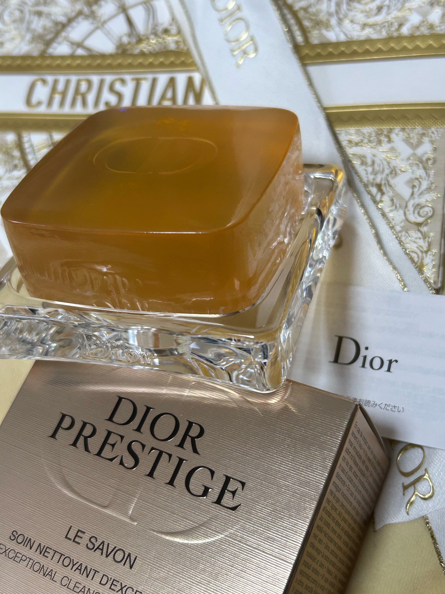 ディオール / プレステージ ル サヴォンの公式商品情報｜美容・化粧品