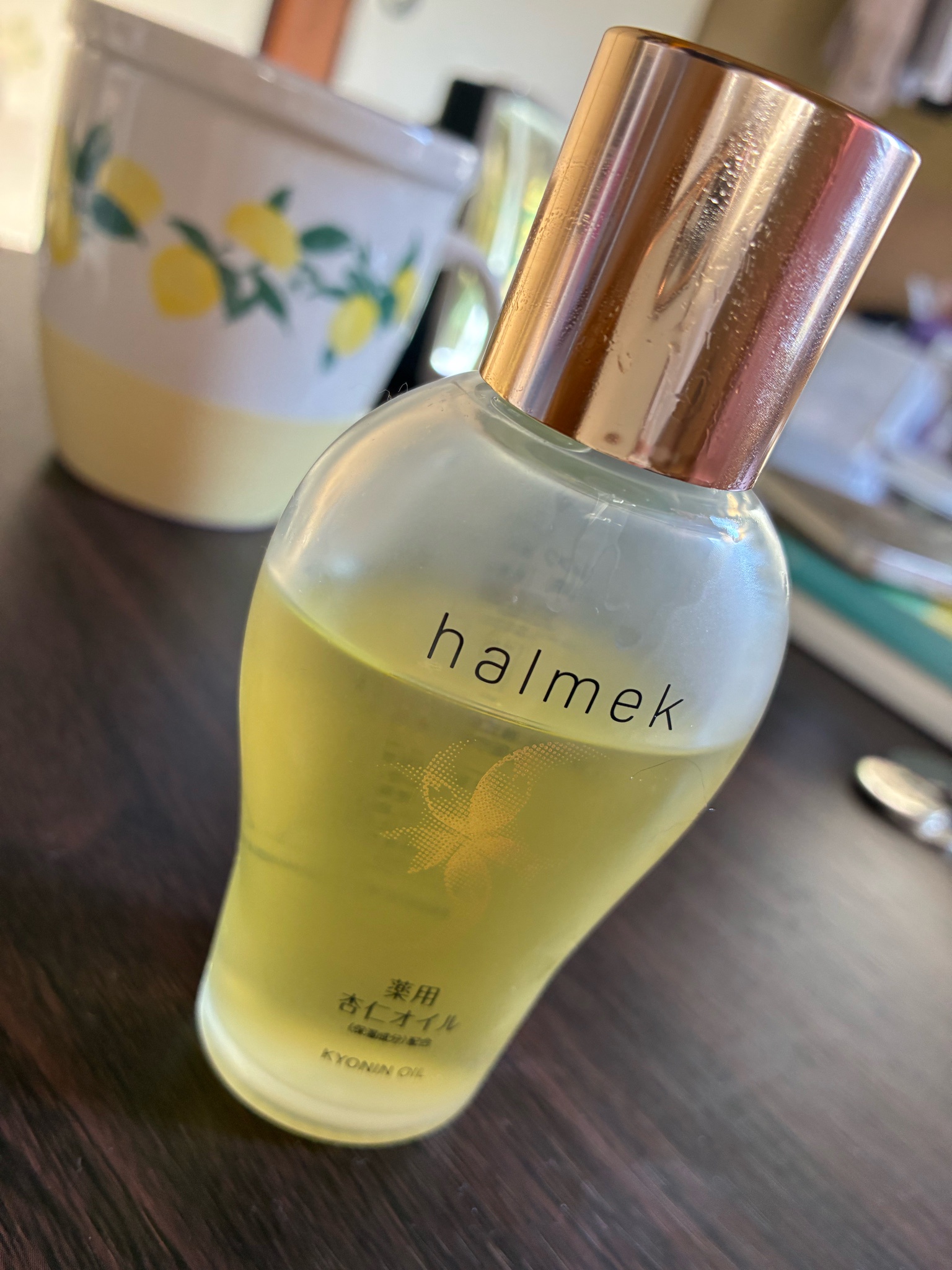 セリジエ / 薬用杏仁オイル「APRI」 EXの公式商品情報｜美容・化粧品