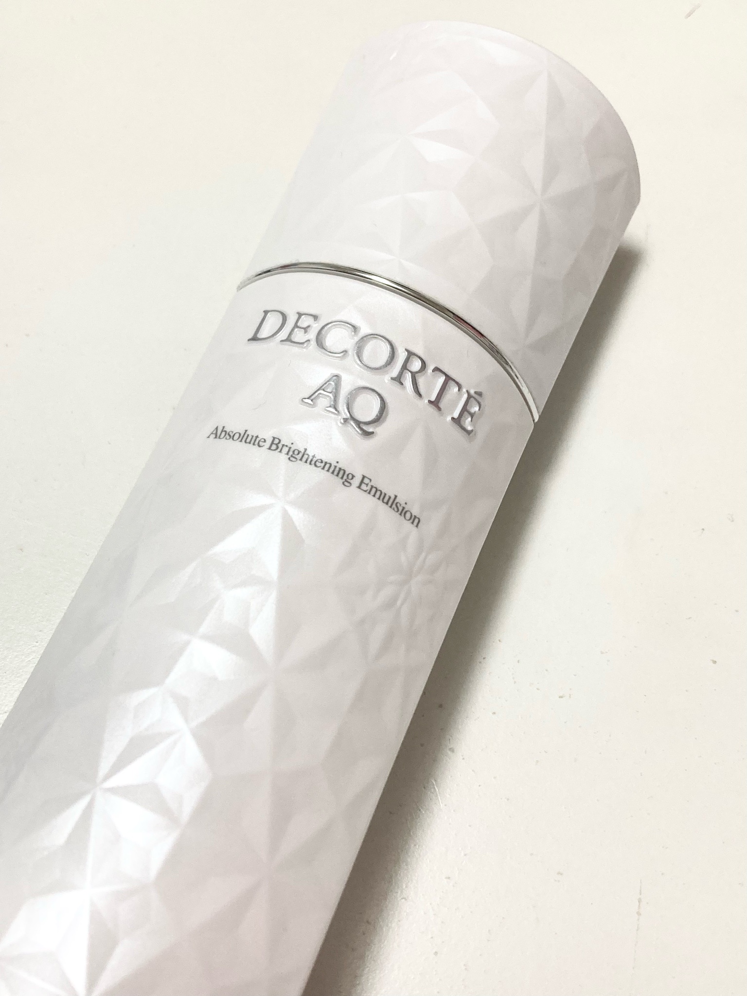 コスメデコルテ / AQ アブソリュート エマルジョン ブライトの公式商品