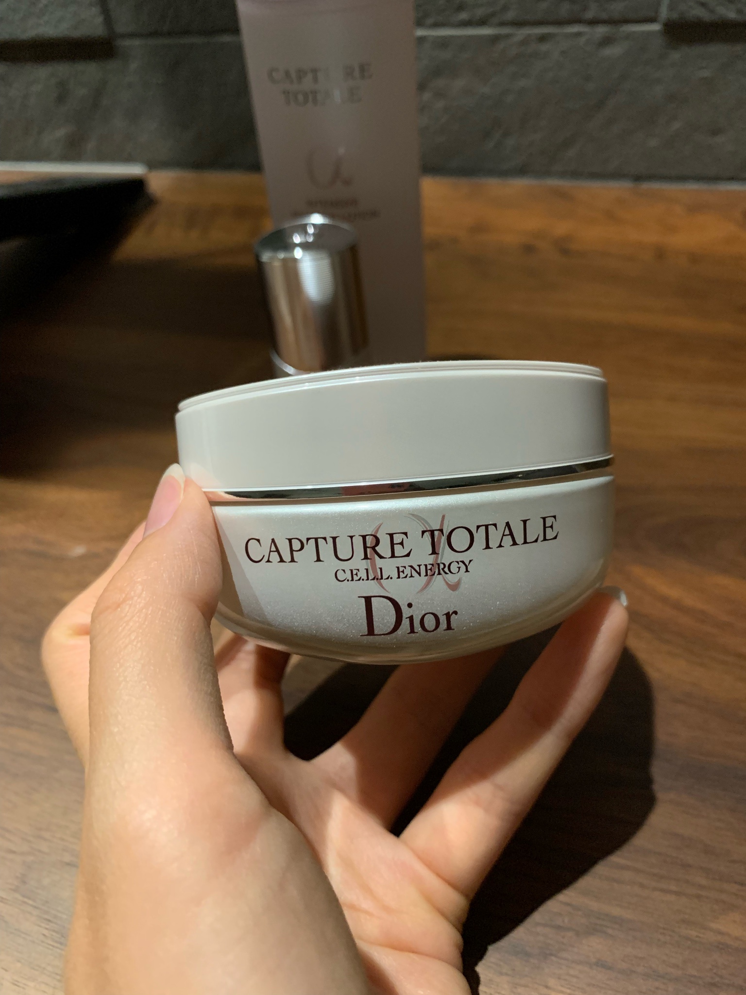 ディオール / カプチュール トータル セル ENGY クリームの公式商品