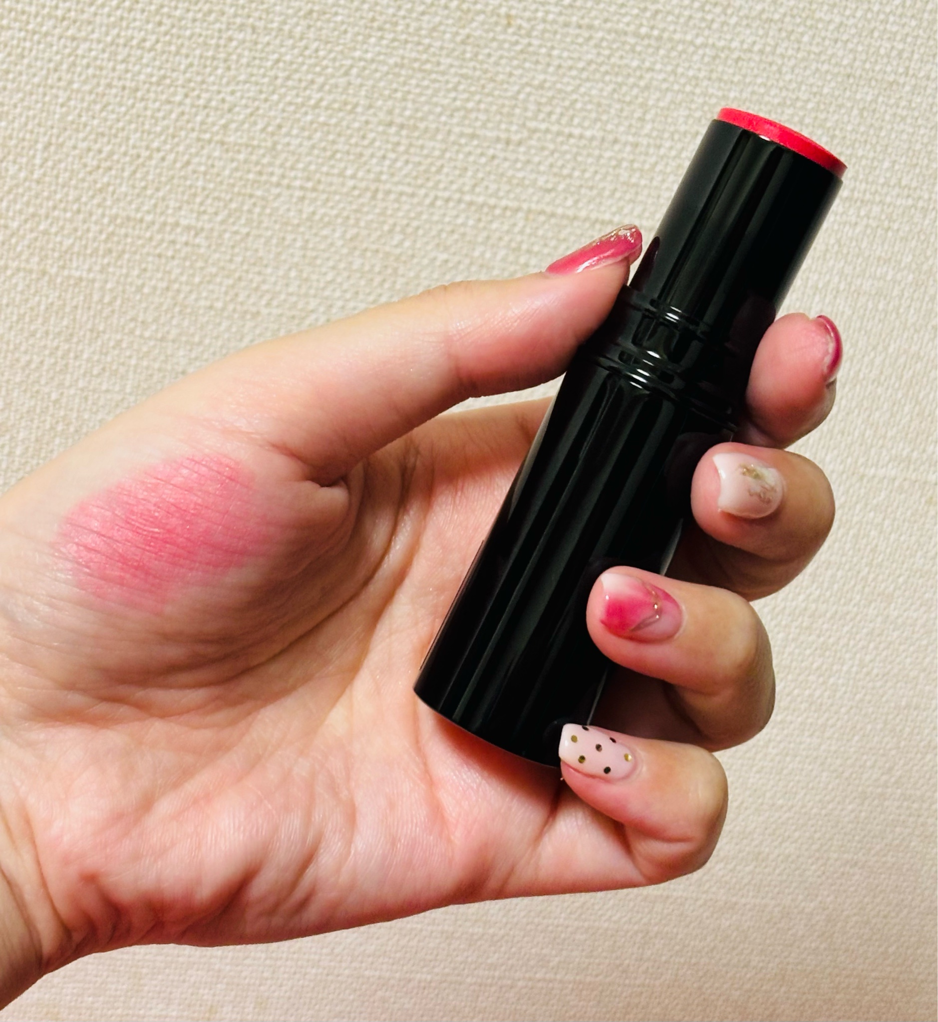 シャネル / レ ベージュ ヘルシー グロウ シアー カラー スティック