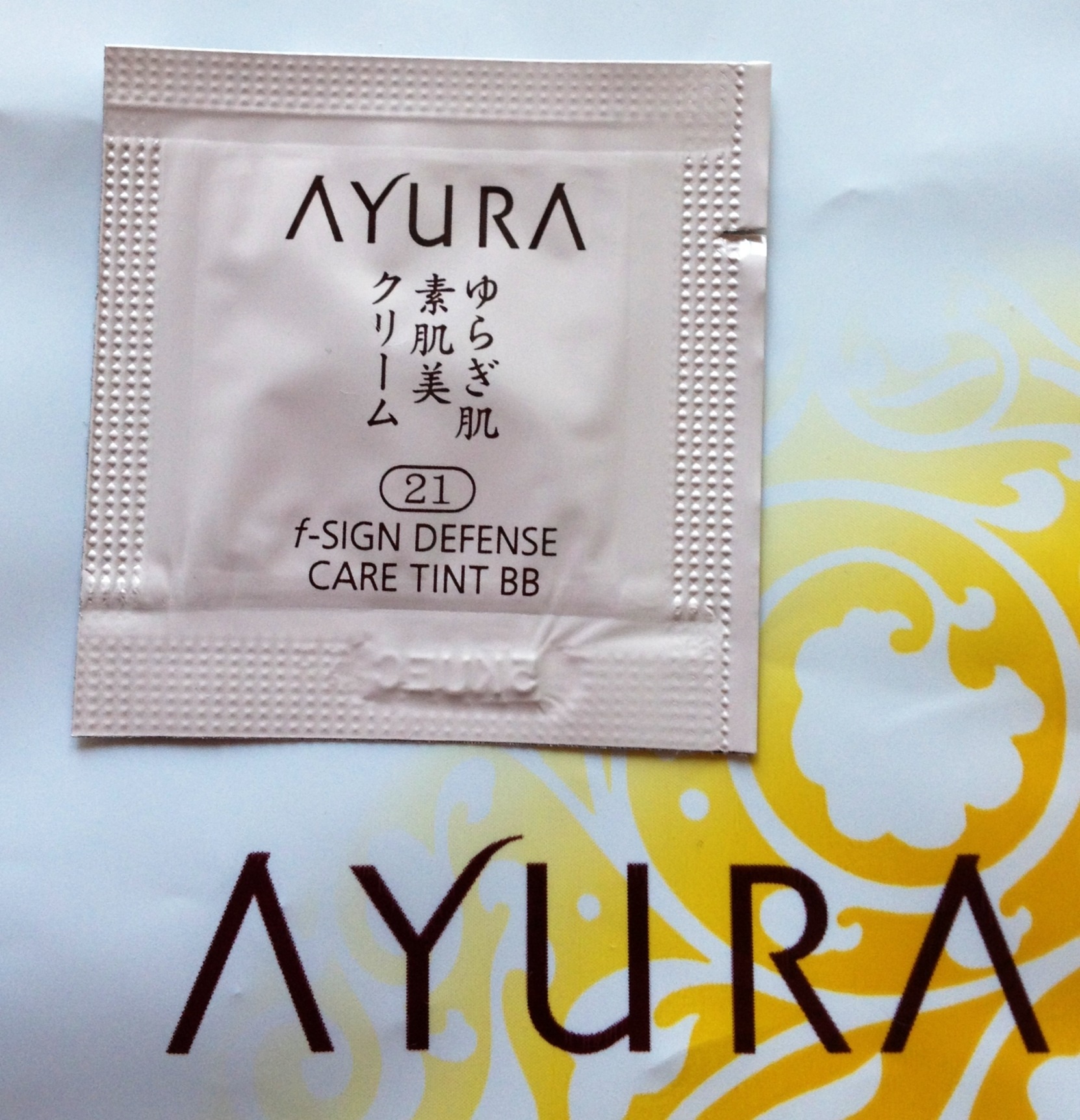 アユーラ / fサインディフェンス ケアティントBBの公式商品情報｜美容