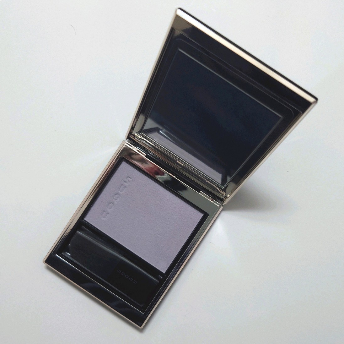 SUQQU(スック) / メルティング パウダー ブラッシュ 01 瑞泡 -MIZUAWA