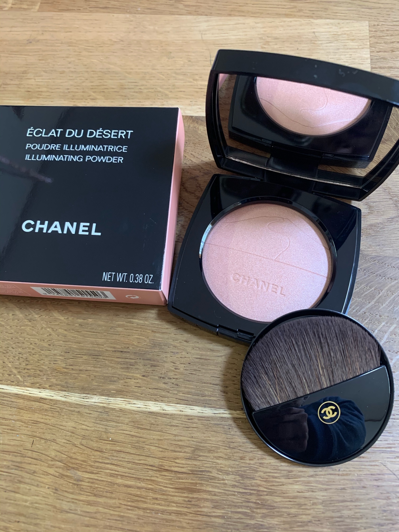 シャネル / エクラ ドゥ デゼールの公式商品情報｜美容・化粧品情報は