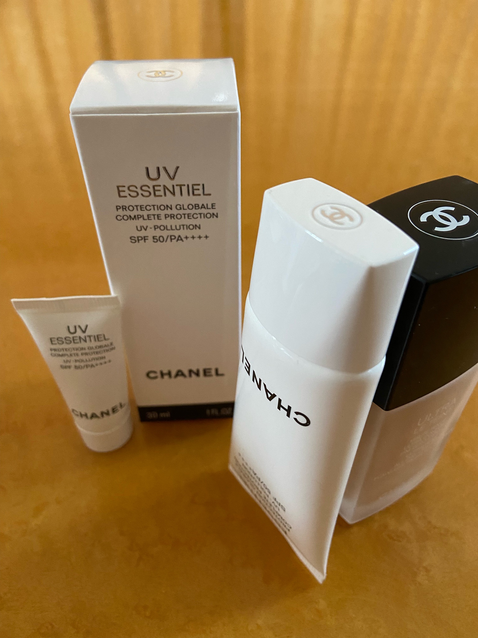 シャネル / UV エサンシエル コンプリートの公式商品情報｜美容