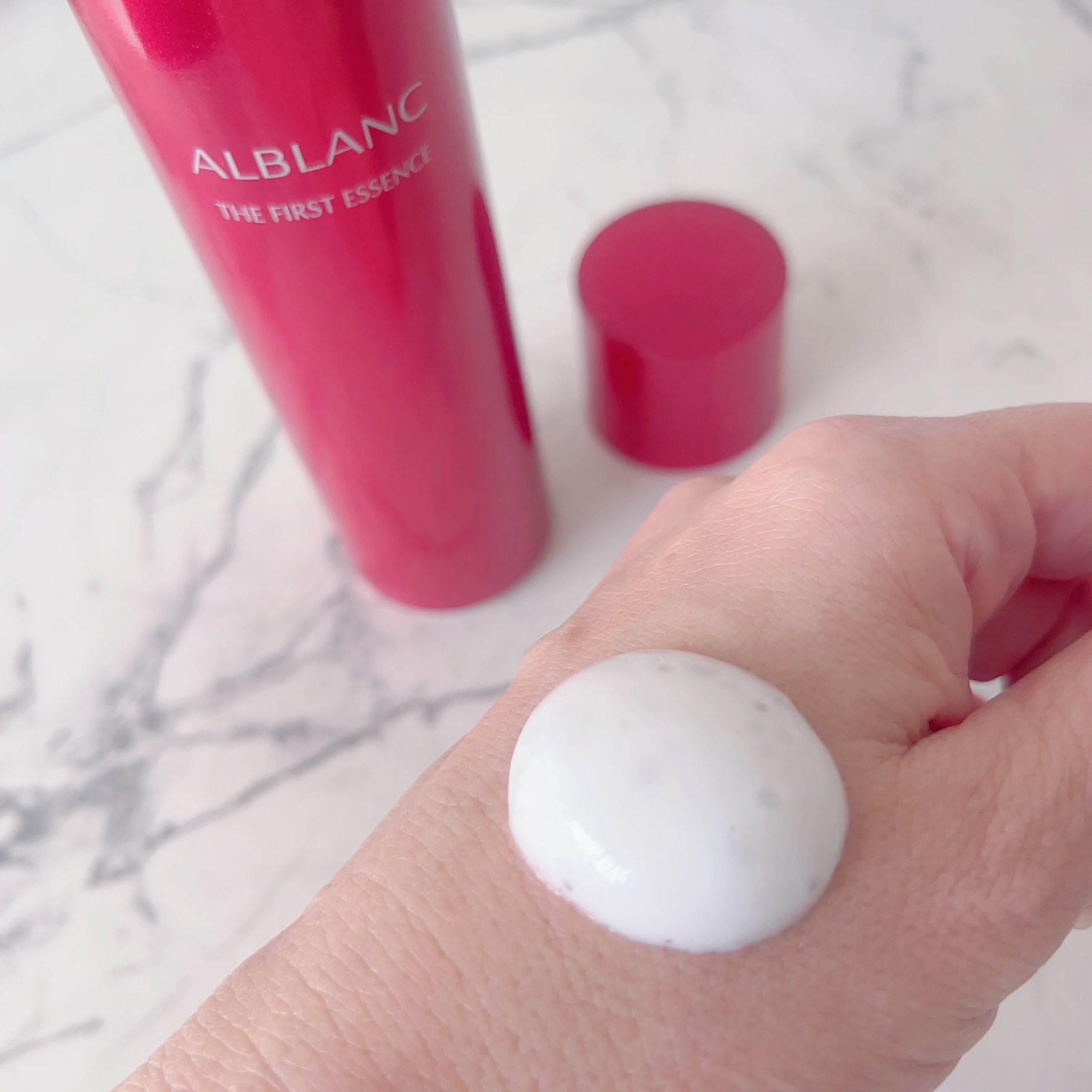 ALBLANC(アルブラン) / アルブラン ザ ファーストエッセンスの公式商品