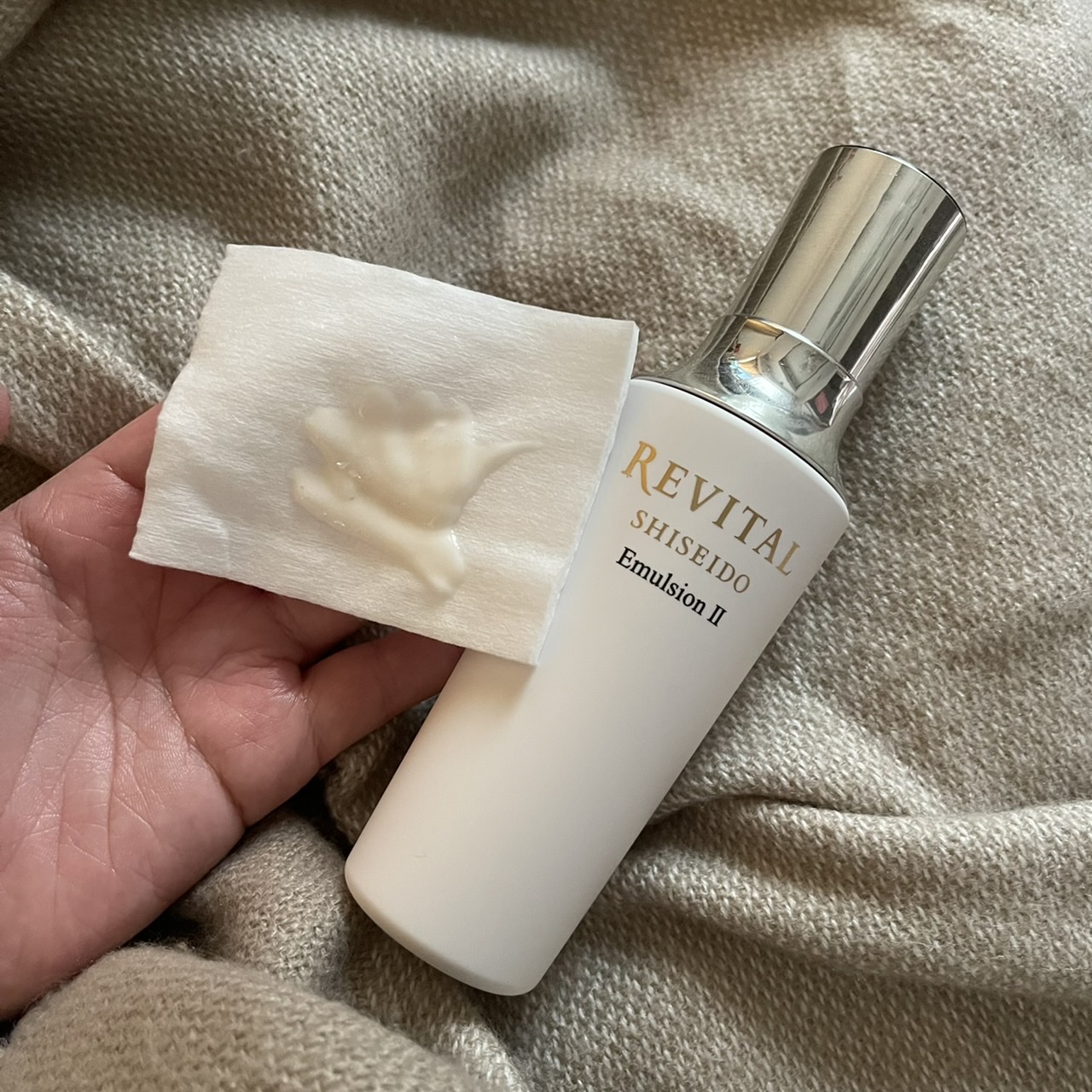 リバイタル / エマルジョン II aの公式商品情報｜美容・化粧品情報は