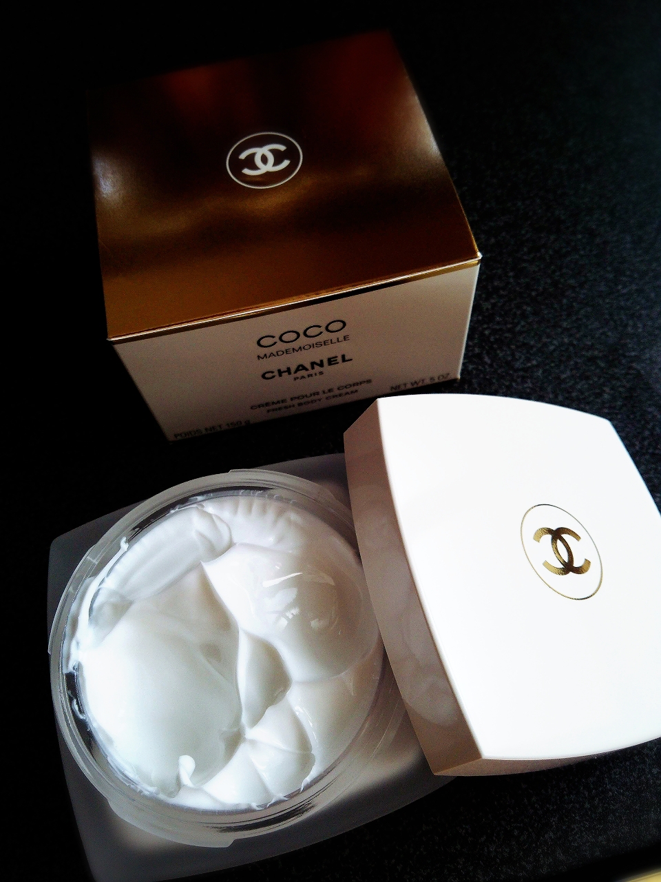 シャネル / ココ マドモアゼル フレッシュ ボディ クリームの公式商品