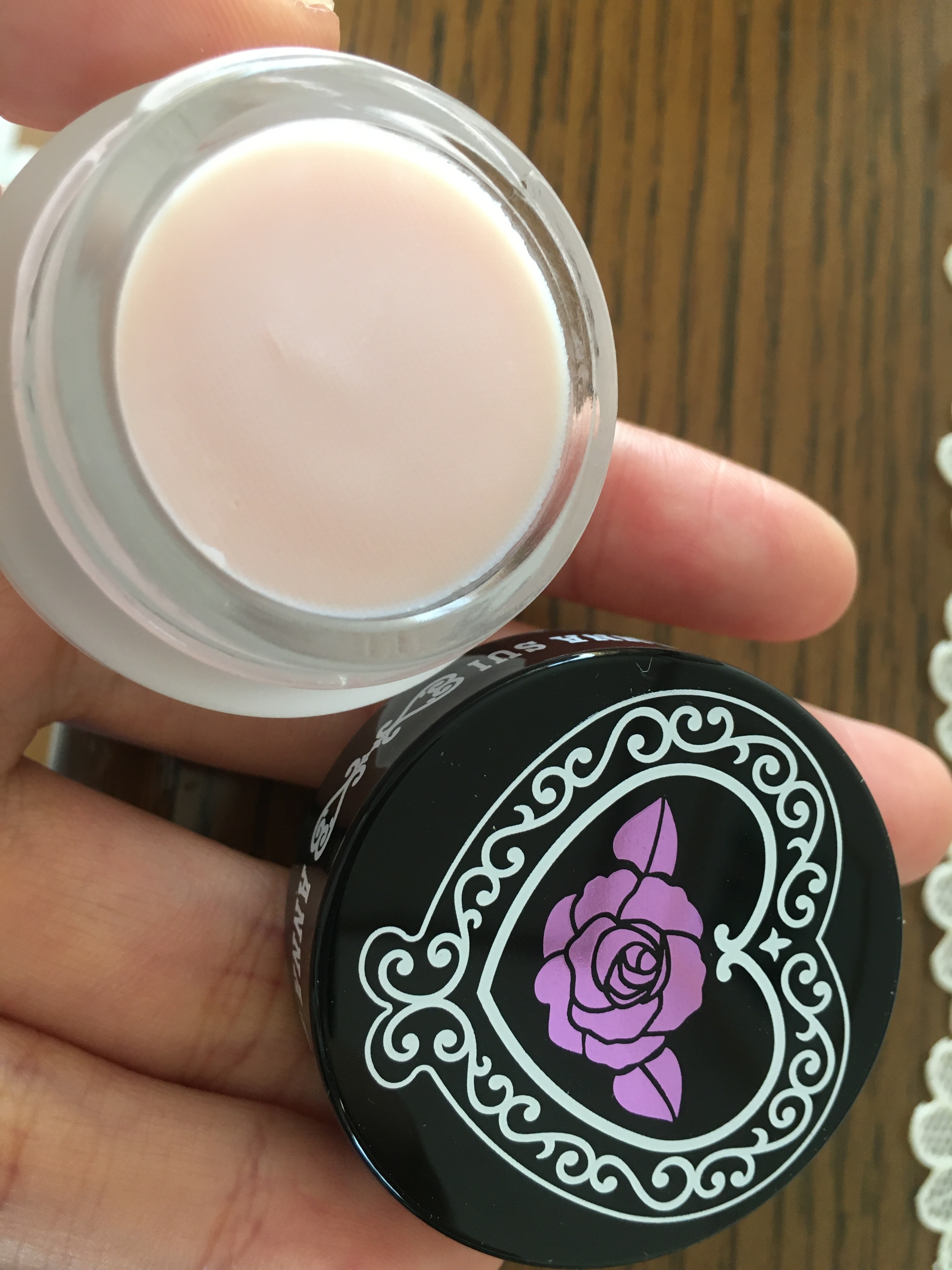 アナ スイ コスメティックス / ポア スムージング プライマーの公式