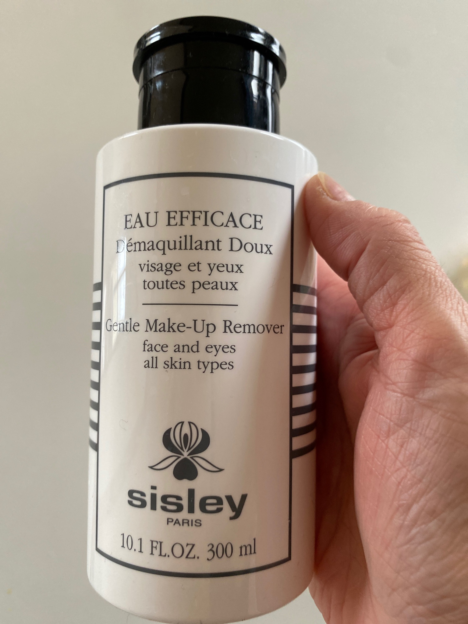 シスレー / オーエフィカスの公式商品情報｜美容・化粧品情報はアット