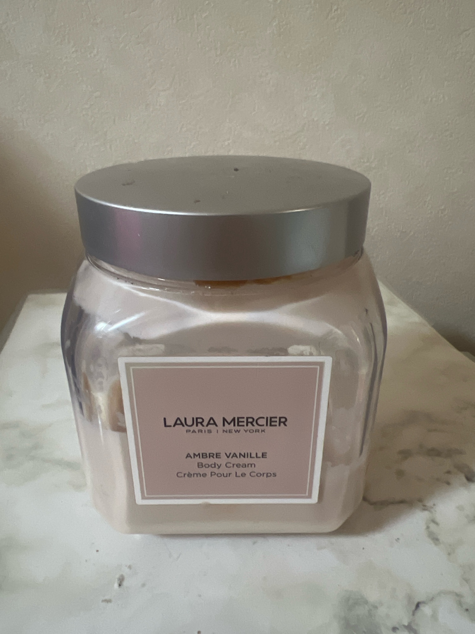 ローラ メルシエ / ホイップトボディクリーム アンバーバニラ 340gの