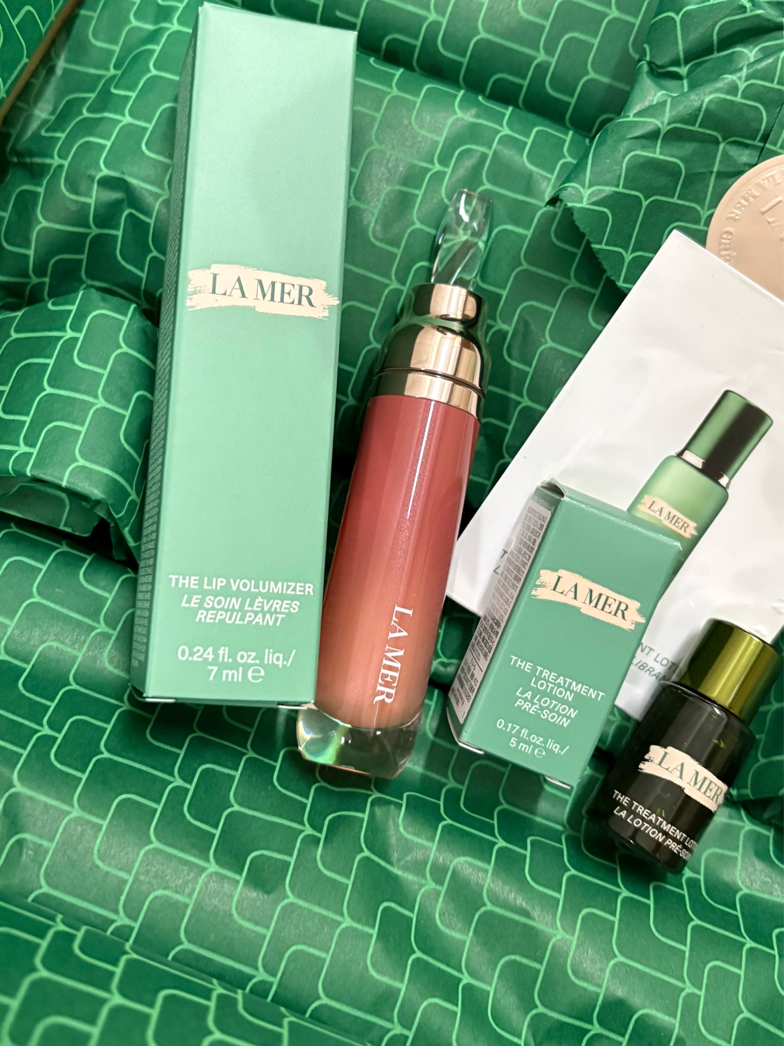 ラ・メール / ザ・リップ ボリューマイザー シアー グロウの公式商品