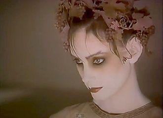 美術館からブラウンが盗まれました by セルジュ・ルタンス | kafka-die