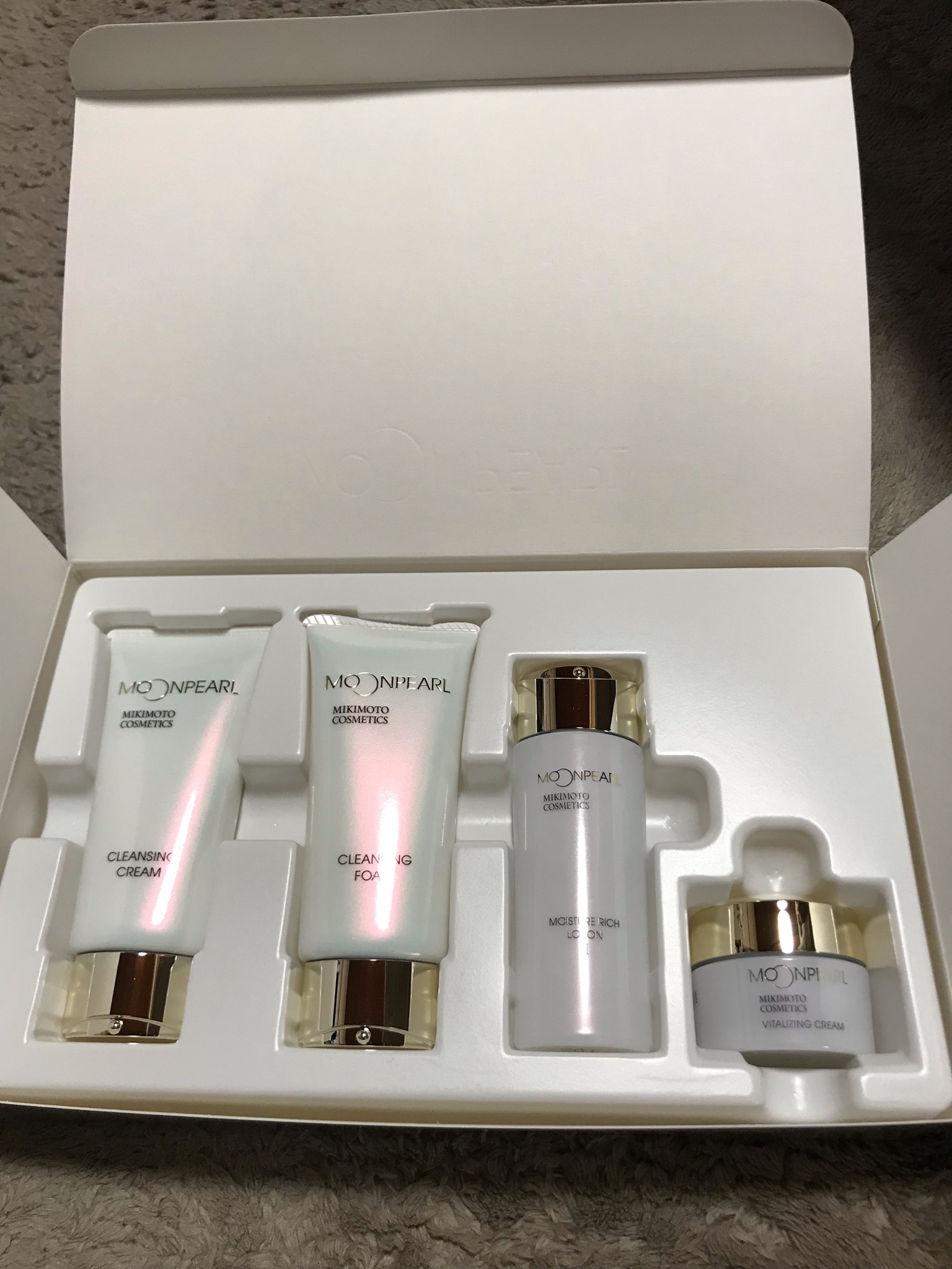 ミキモト コスメティックス / ムーンパール トライアルセットの公式